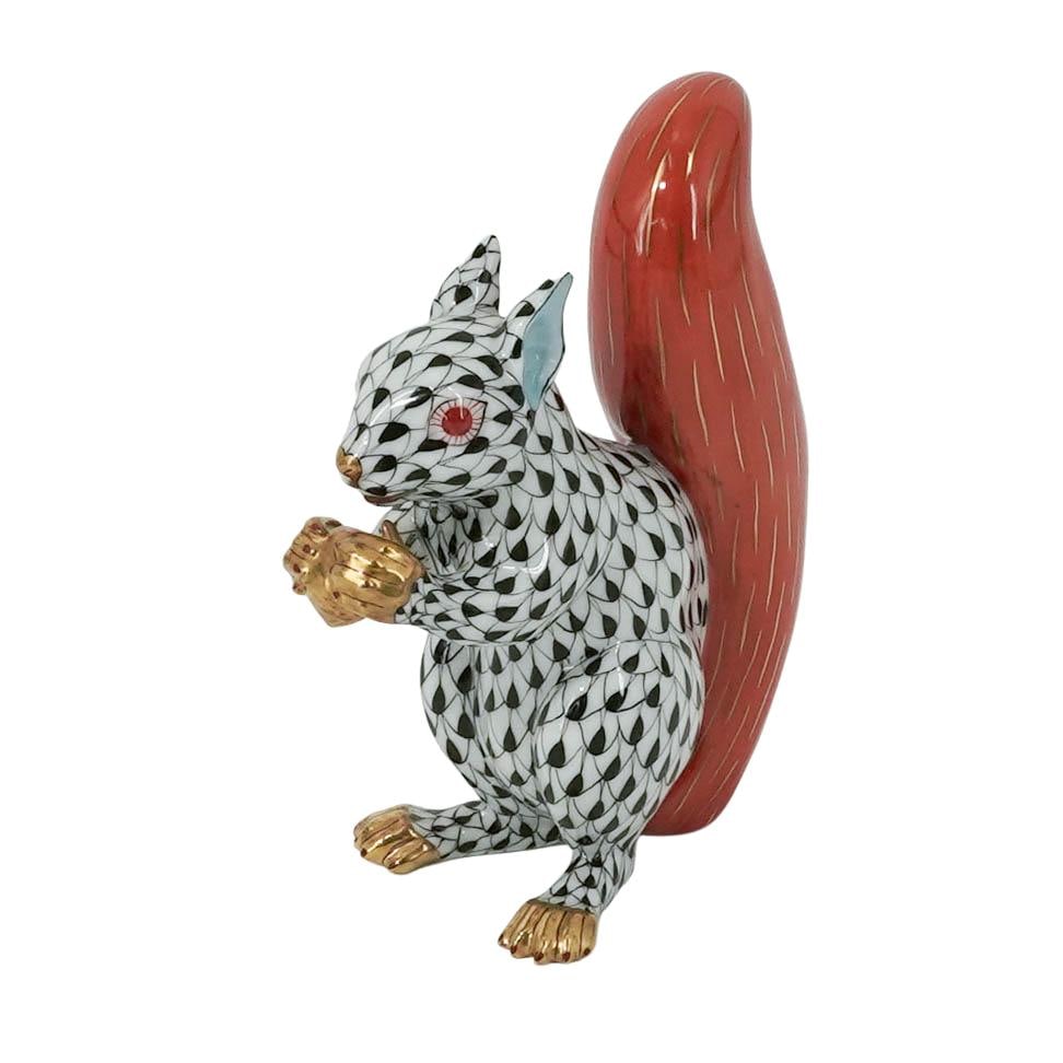 Herend Black Fishnet Porcelain Squirrel (1 of 14)