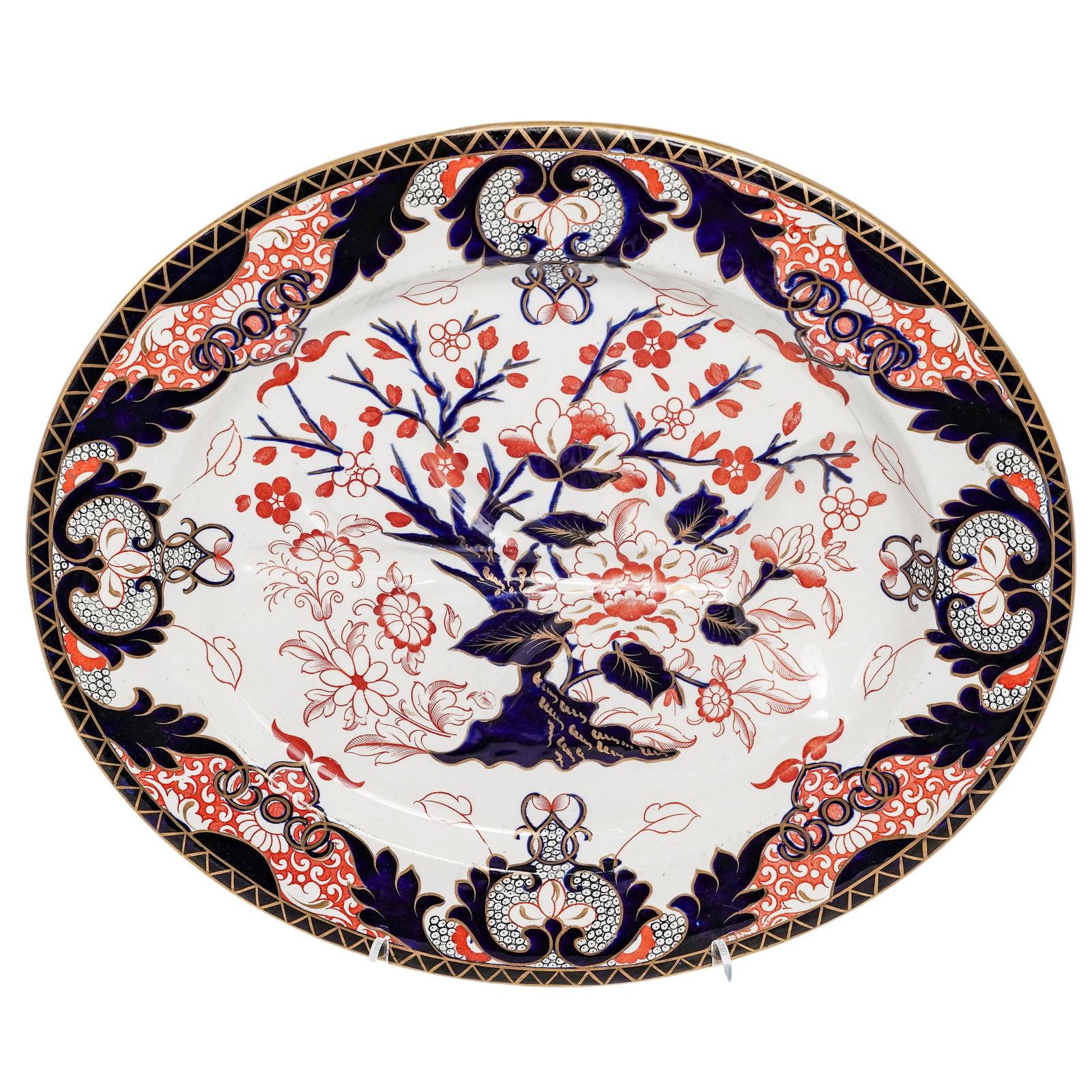 Antique Royal Crown Derby "Kings" Imari Porcelain Platter: Antique Royal Crown Derby "Kings" Imari Porcelain Platter Circa 1877–1890. English This is an antique Royal Crown Derby porcelain platter in the prestigious "Kings" Imari pattern. It features a cent