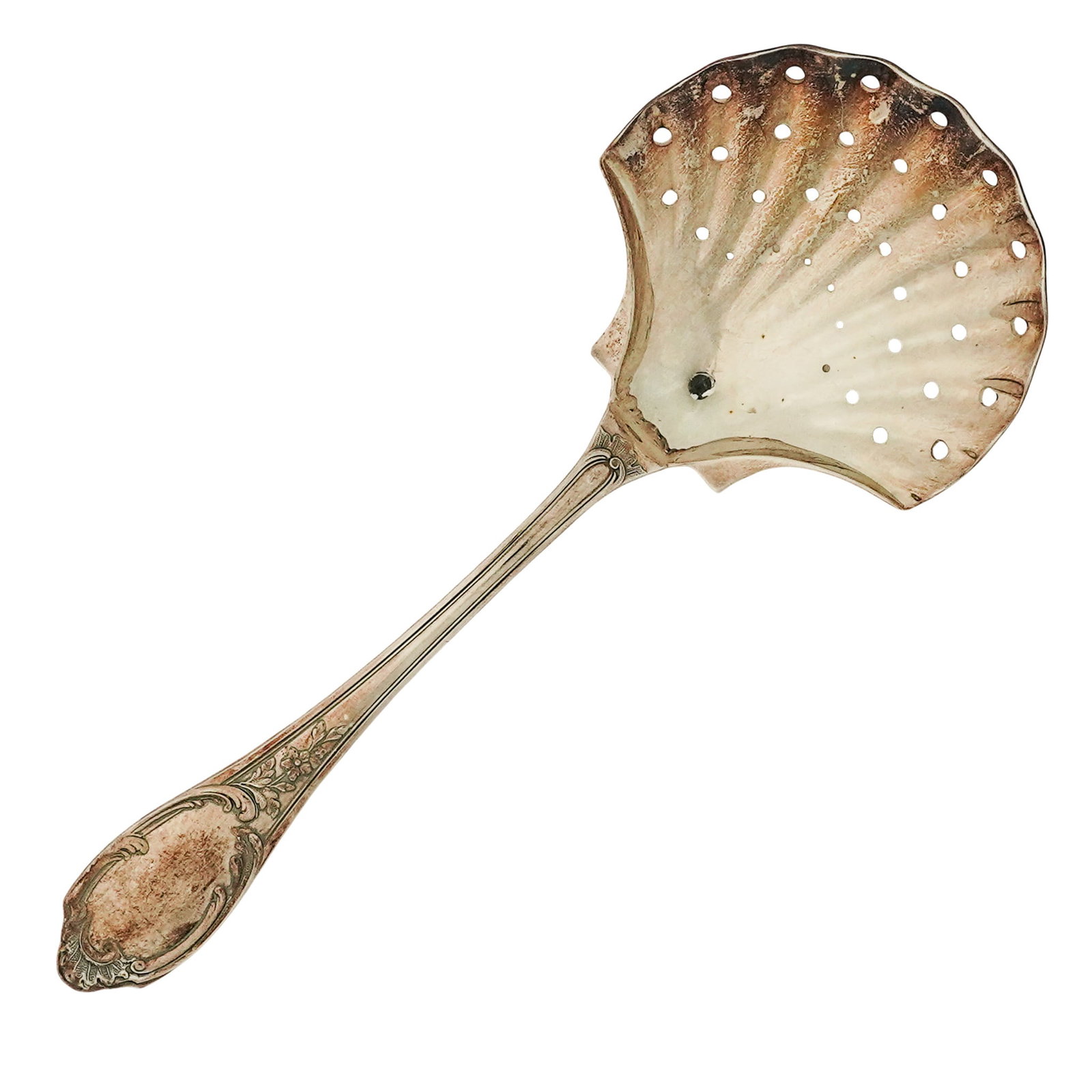 Buccellati Silverplate "Monte Mario" Vegetable Serving Spoon: Buccellati Silverplate "Monte Mario" Vegetable Serving Spoon Late 20th c., Italy Vintage silverplate vegetable serving spoon featuring a distinctive pierced shell-shaped bowl with a handle featuring