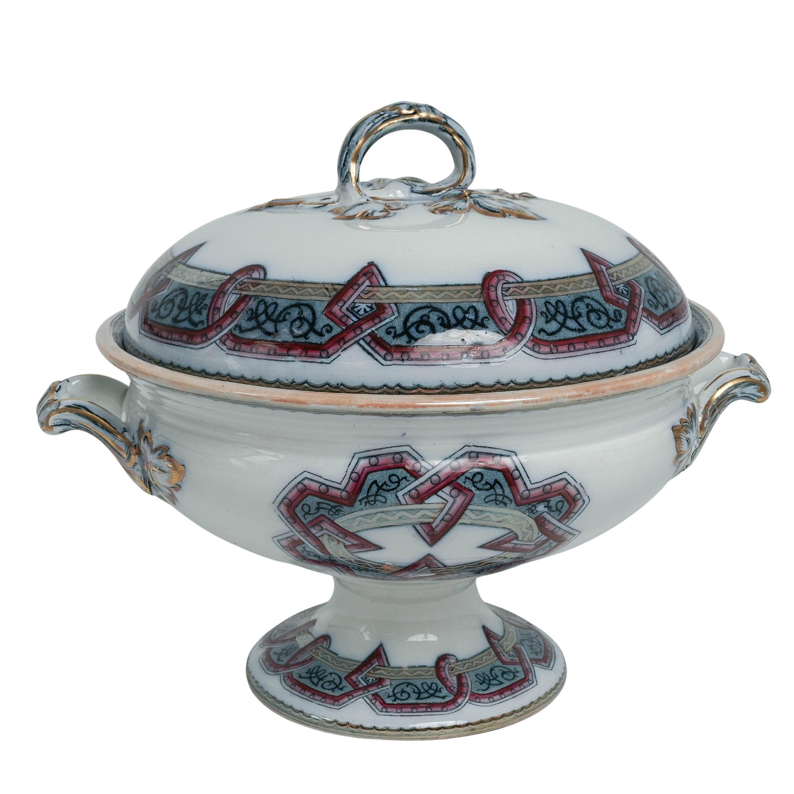 Victorian Porcelain Blue Egyptian Pattern Covered Tureen: Victorian Porcelain Blue Egyptian Pattern Covered Tureen c. 1850-1880. England The most striking element of this item is the interlocking geometric "ribbon" pattern . The delight consists of overlappi