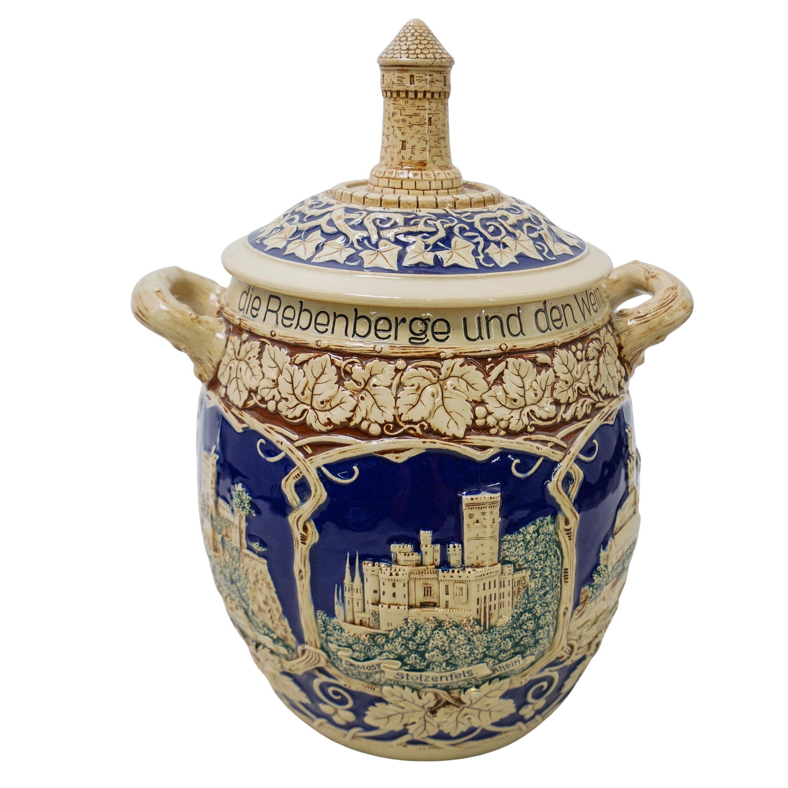 Marzi and Remy Ceramic Tureen Punchbowl: Marzi and Remy Ceramic Tureen Punchbowl 1976 Marzi and Remy (Germany, 1879-1994) large ceramic soup tureen or punchbowl. Featires relief carved depictions of various castles and other landmarks