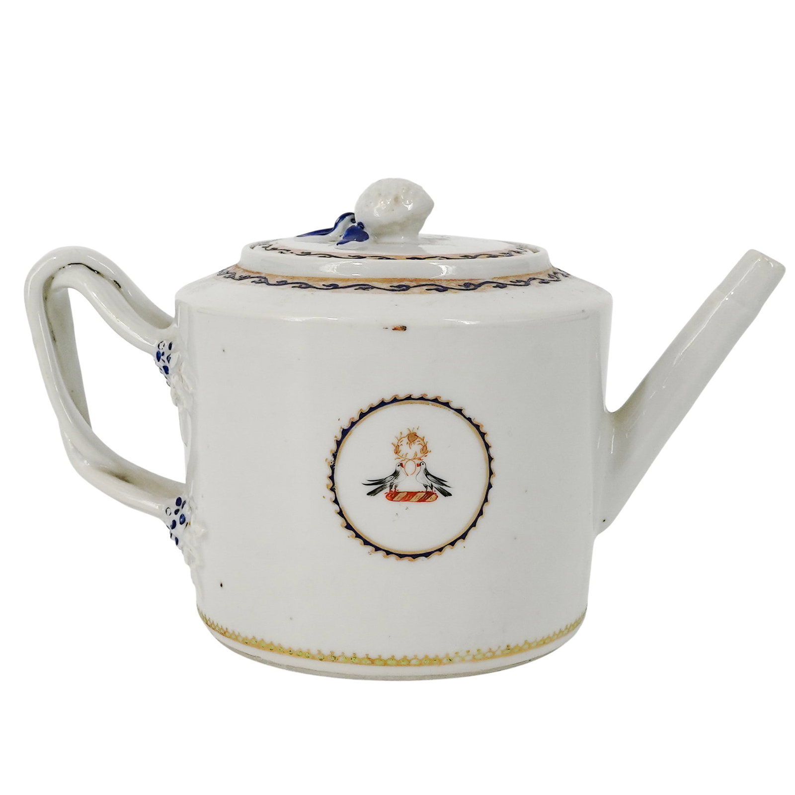 Antique Chinese Export Armorial Porcelain Teapot (1 of 16)