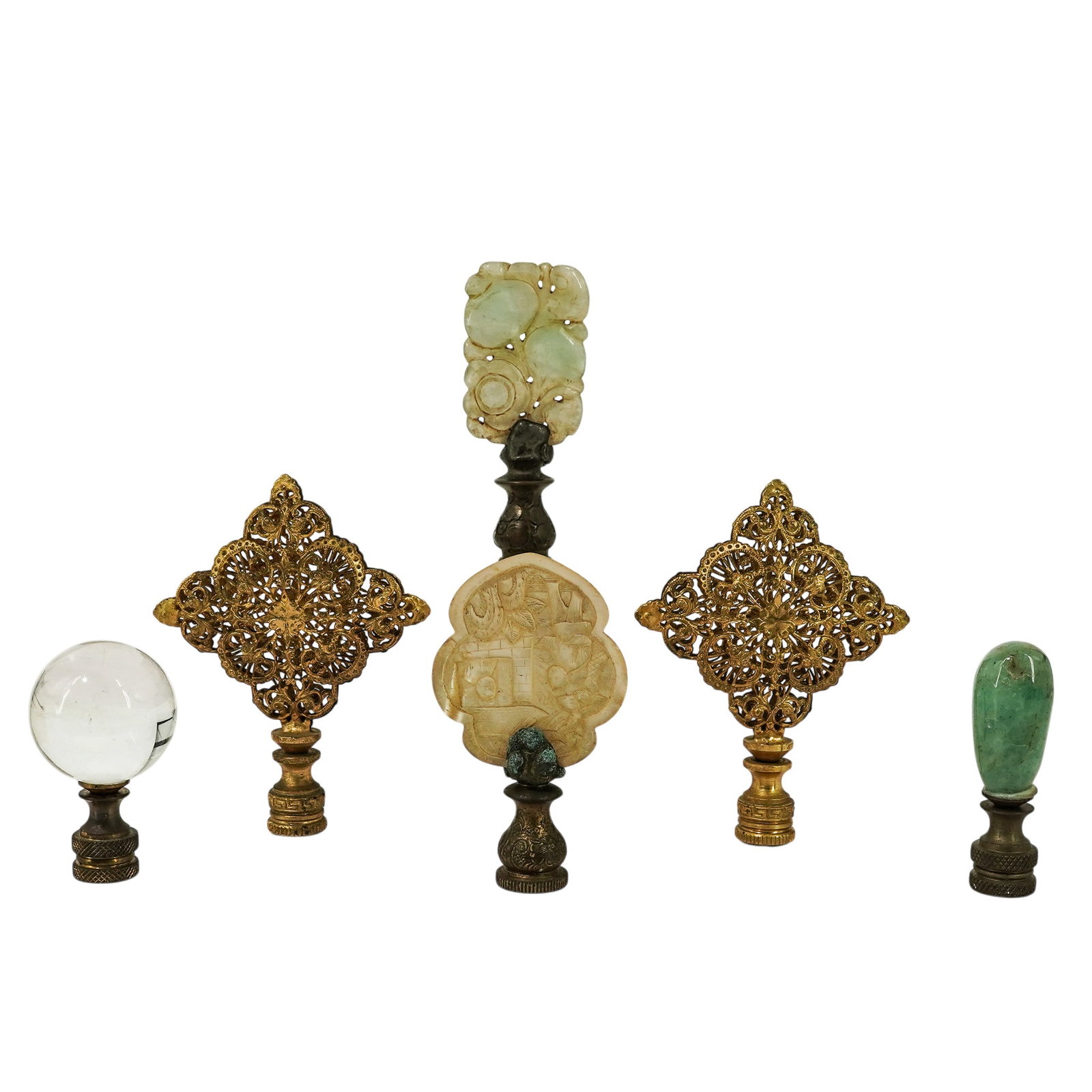 (6pc) Antique & Vintage Lamp Finials Assorted Group: (6pc) Antique & Vintage Lamp Finials Assorted Group 20th Cent. This collection features a variety of antique and vintage lamp finials, ranging from hand-carved hardstones to ornate metalwork. The grou