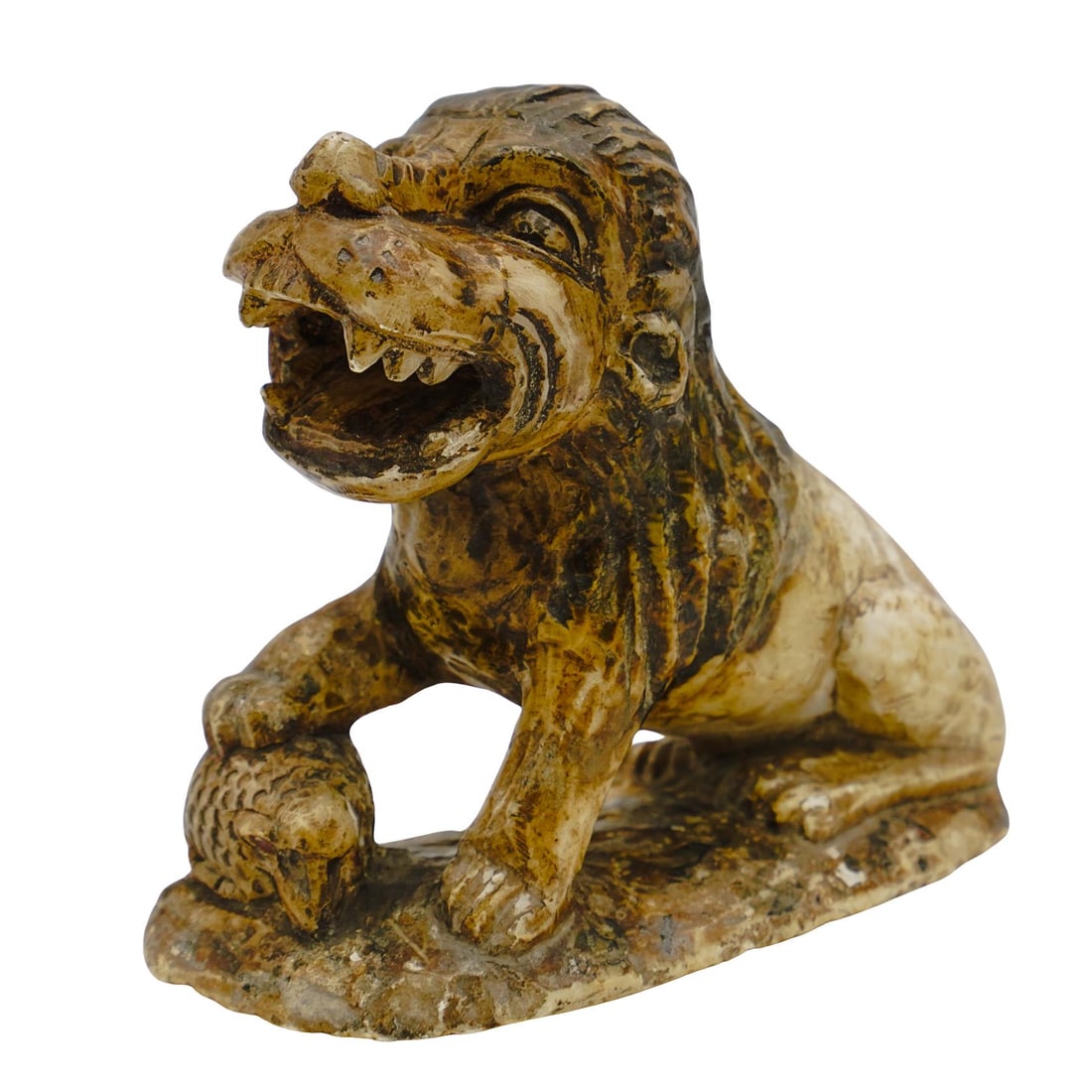 Spanish Colonial Carved Alabaster Lion on Armadillo: Spanish Colonial Carved Alabaster Lion on Armadillo Mid 18th-19th century, Peru Antique carved Spanish colonial alabaster lion with a paw on an armadillo. H 4 1/2" W 2" L 5"