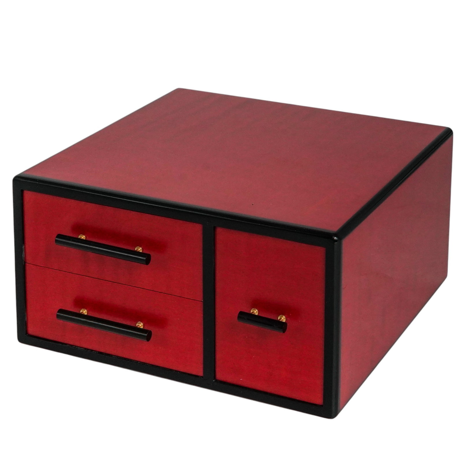 Elie Bleu Tabletier Red Lacquered Cigar Humidor: Elie Bleu Tabletier Red Lacquered Cigar Humidor 20th century, French A red lacquered wood cigar humidor with three compartments lined in leather by Elie Bleu Tabletier. Marked with small "Elie Bleu Ta