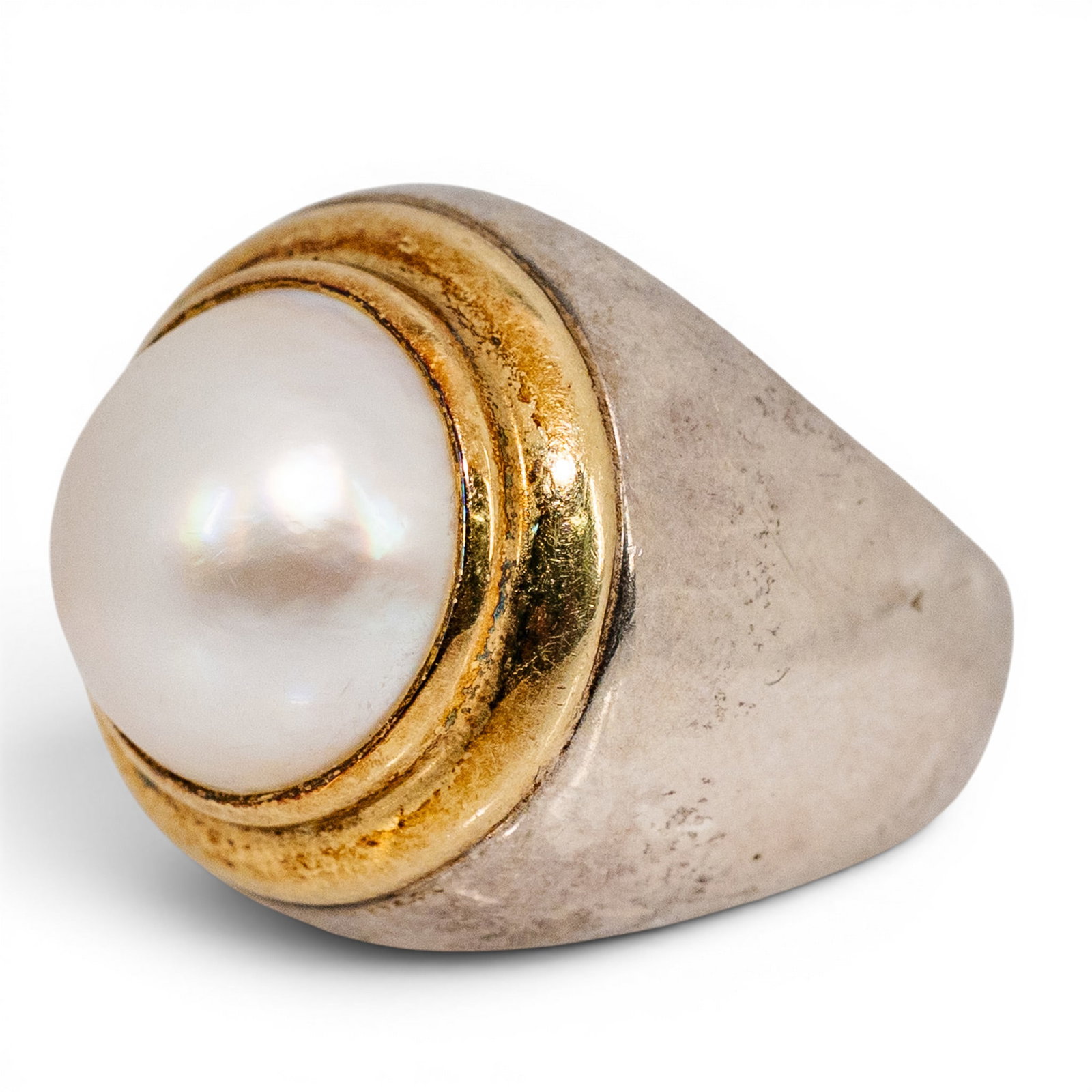 David Yurman Sterling Silver 18k Gold & Pearl Ring: David Yurman Sterling Silver 18k Gold & Pearl Ring 1990s, USA David Yurman sterling silver ring with heavy tapering shank set with a large cultured pearl in an 18k yellow gold bezel, "DY" logo on shan