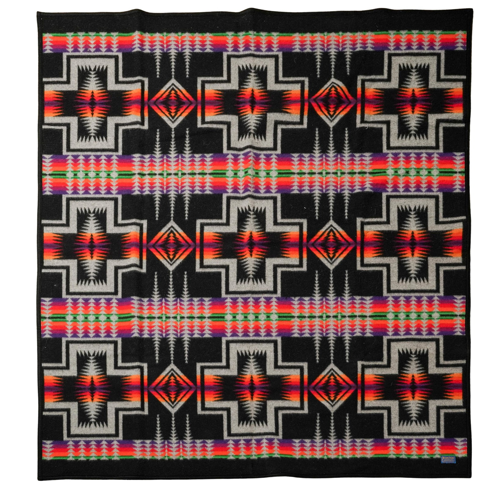 Pendleton Beaver State "Harding" Jacquard Wool Blanket: Pendleton Beaver State "Harding" Jacquard Wool Blanket 20th Cent., American Pendleton, Beaver State, Harding, Jacquard wool blanket. First introduced in 1923, the Harding pattern was commissioned by l