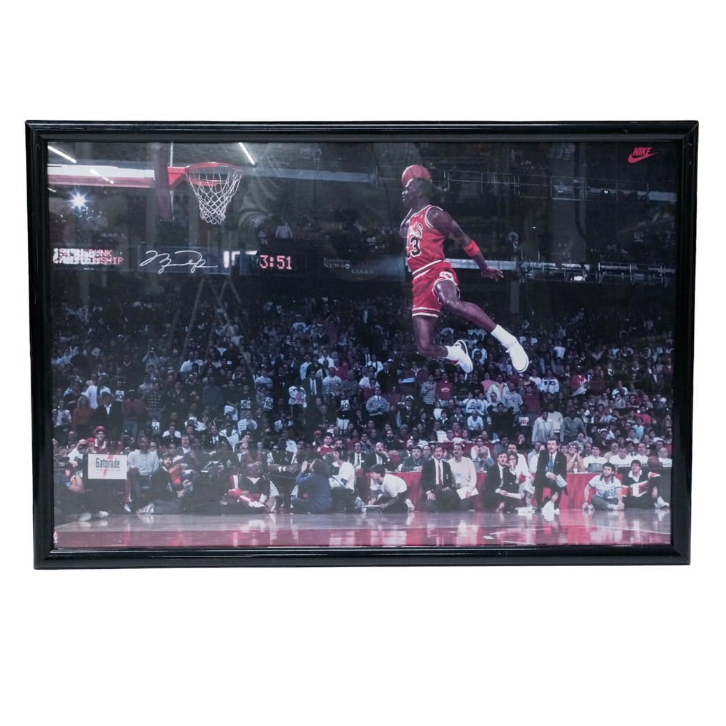 Michael Jordan's winning Dunk NBA Autographed Nike Print w/ COA: Michael Jordan's winning Dunk NBA Autographed Nike Print w/ COA c. 1988, USA Autographed Nike print of most iconic moment, Michael Jordan's winning dunk in 1988 NBA slam dunk contest. Jordan is captur