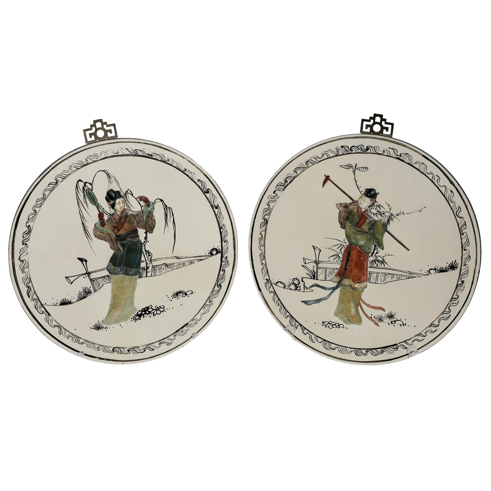Pair Chinese Lacquer & Hardstone Relief Figures Wall Round Panels: Pair Chinese Lacquer & Hardstone Relief Figures Wall Round Panels c. 1970, Hong Kong The panels feature classical Chinese-inspired motifs, referred to as Chinoiserie. They depict traditional female fi