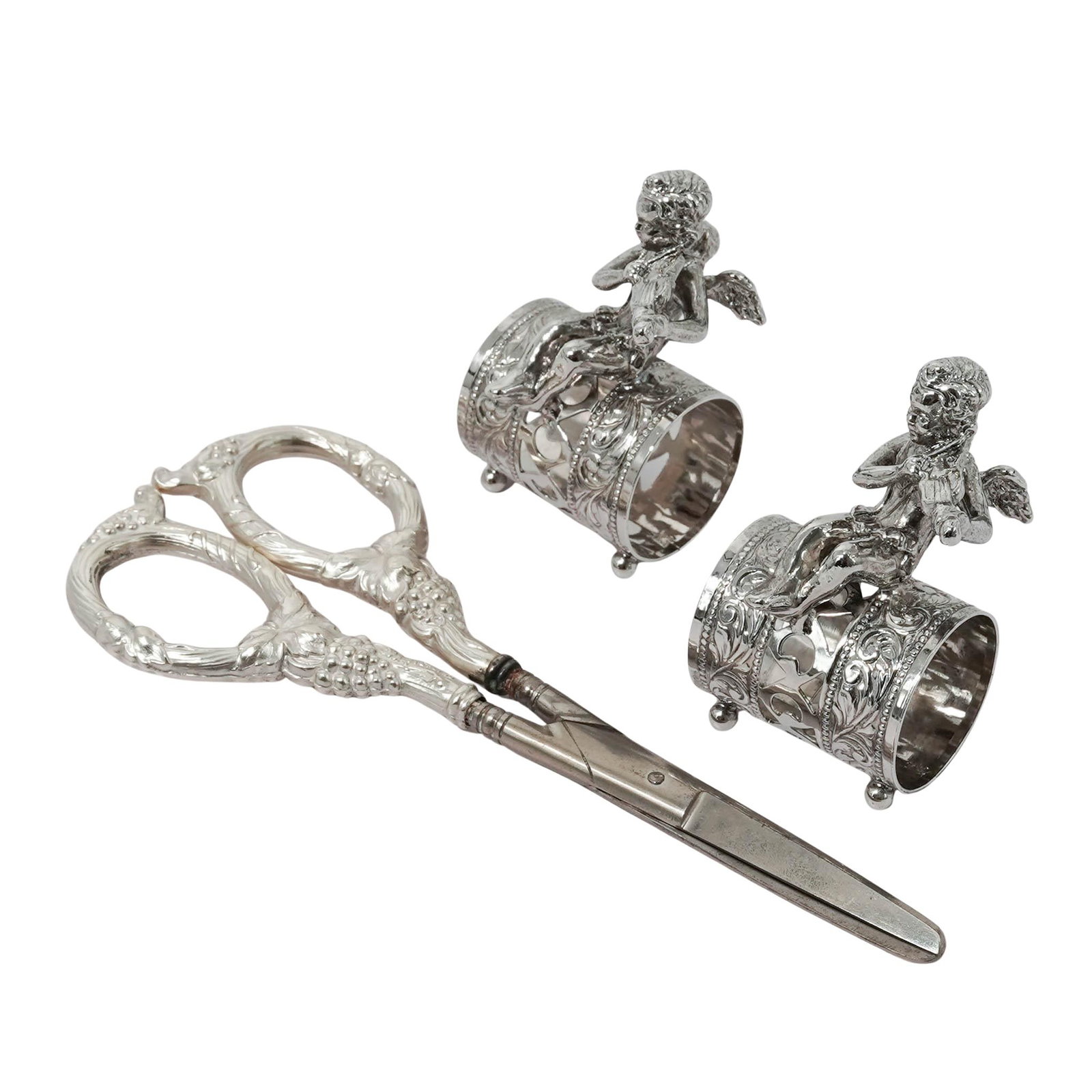 (3 Pc) Vintage Sterling Silver Napkin Rings & Scissors (1 of 11)