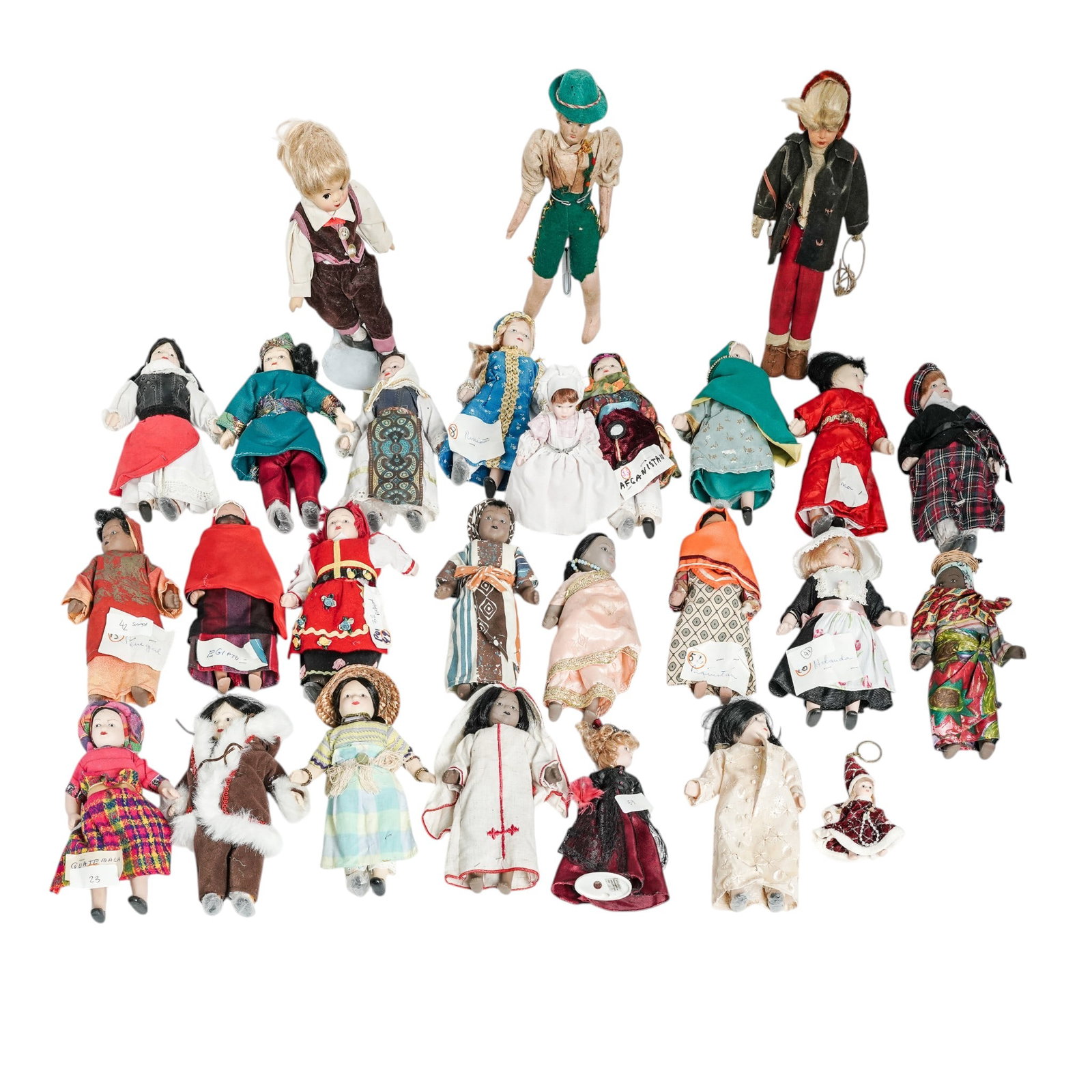 Large Lot of Vintage Porcelain & Cloth Dolls (1 of 19)