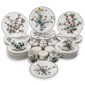 (44 pcs) Villeroy & Boch "Botanica" Porcelain Set