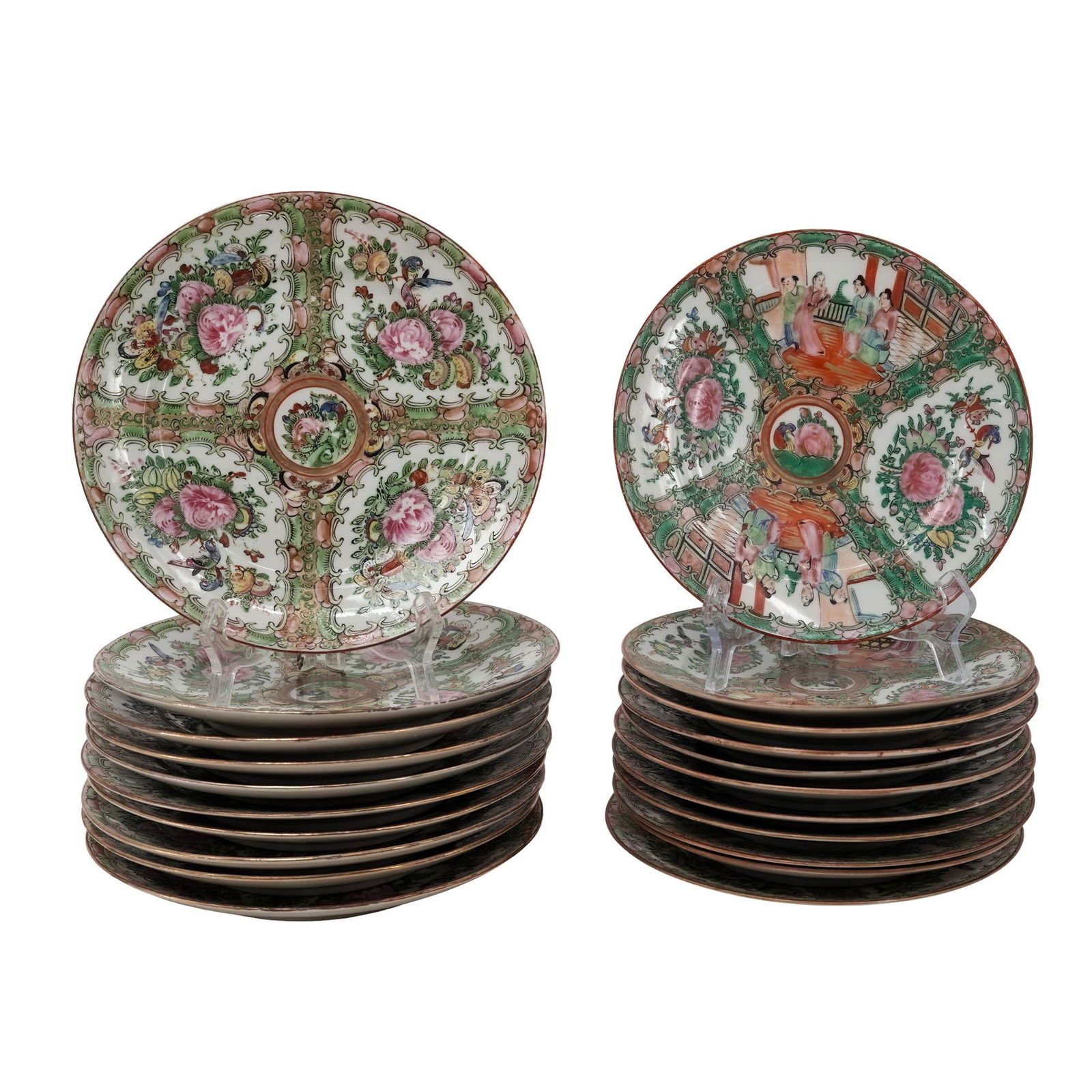 (32 pcs) Antique Chinese Rose Medallion Plates (1 of 5)