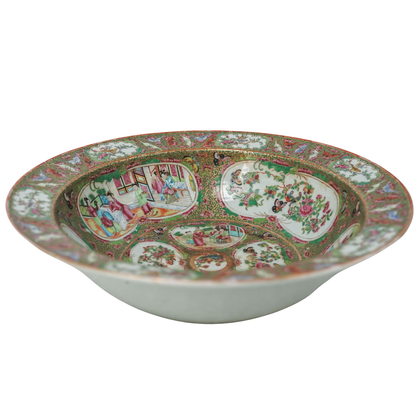 Chinese Export Rose Medallion Porcelain Wash Basin: Chinese Export Rose Medallion Porcelain Wash BasinEarly 20th century, ChinaAntique Large Chinese Export Rose Medallion porcelain Wash Bowl Basin.It is a type of Famille rose porcelain, design features