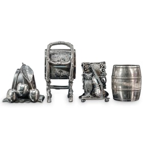 (4pc) Victorian Wilcox & Middletown Co. Silver Plated Napkin Rings