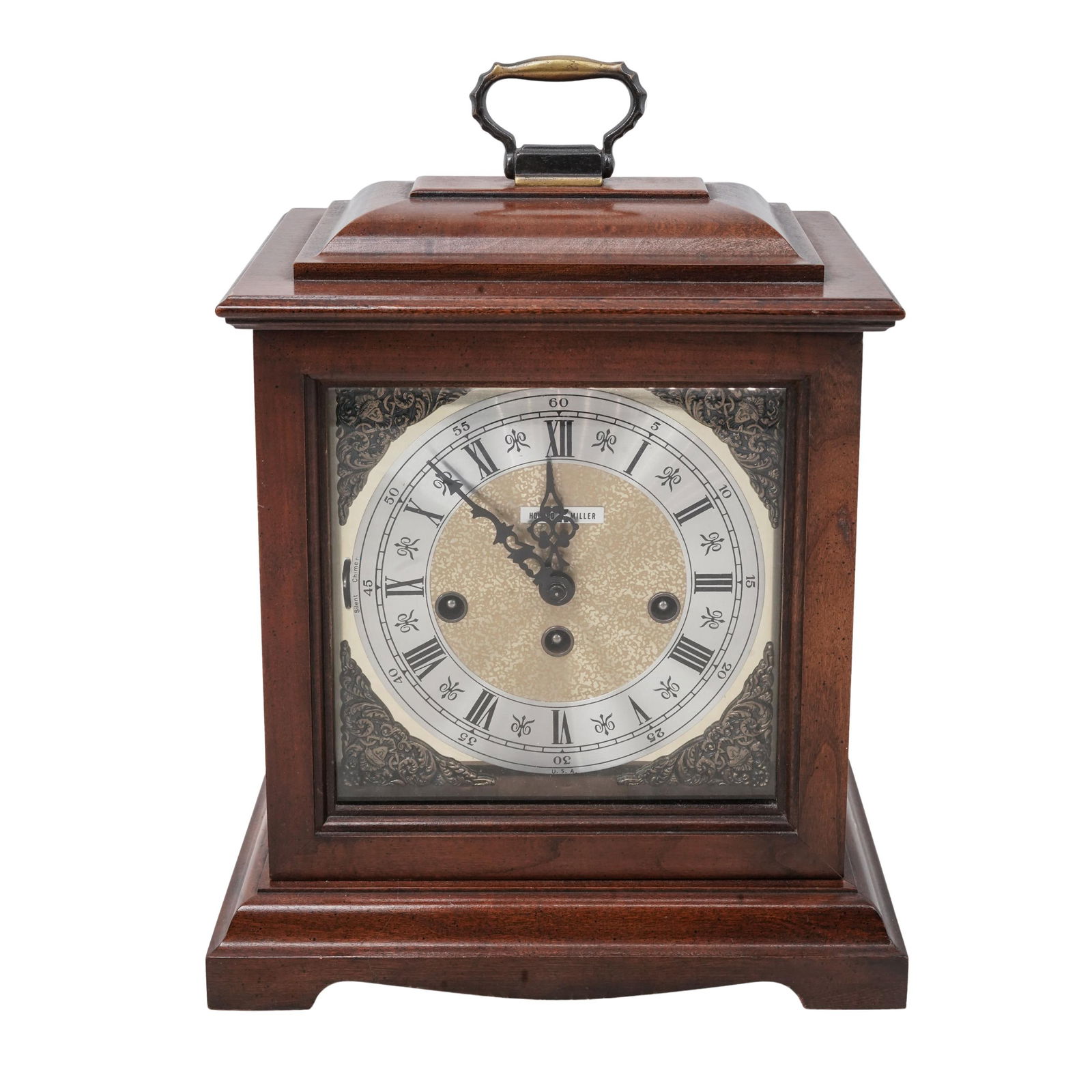 Vintage Howard Miller Graham Bracket Mantel Clock (1 of 4)