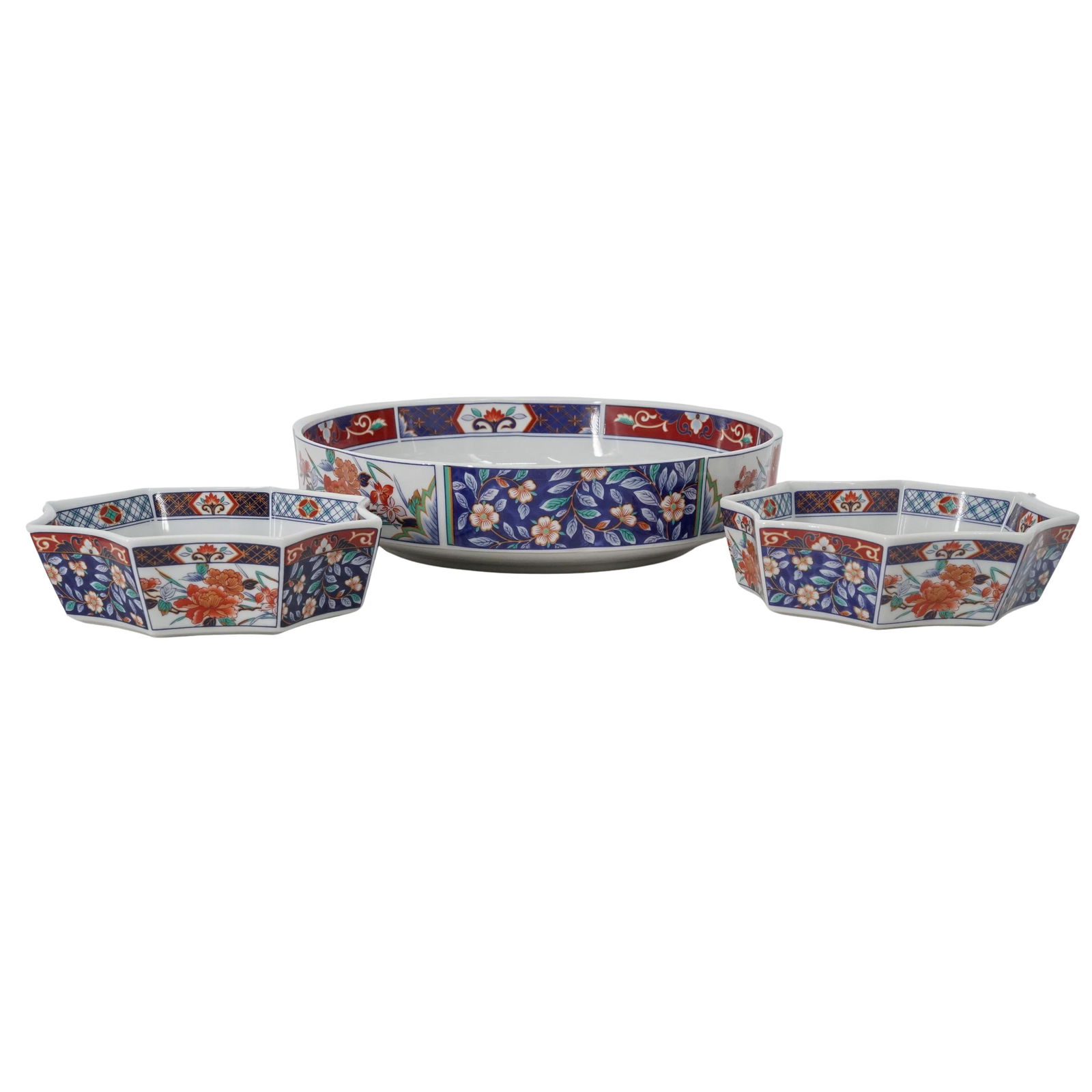 (3 Pc) Japanese Imari Porcelain Serving Bowls (1 of 8)