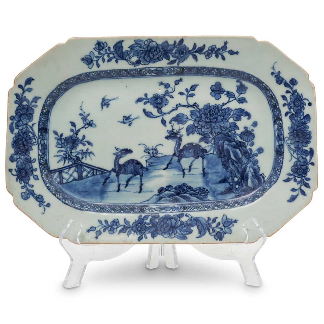19th Cent. Chinese Export Blue and White Porcelain Platter: 19th Cent. Chinese Export Blue and White Porcelain Platter19th century, ChineseA nineteenth century Chinese export blue and white porcelain rectangular platter.L 10.625" W 7.25"