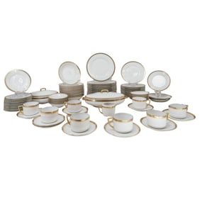 (79 pcs) Maria Theresia Altrehlau Carlsbad Gilt Porcelain Set