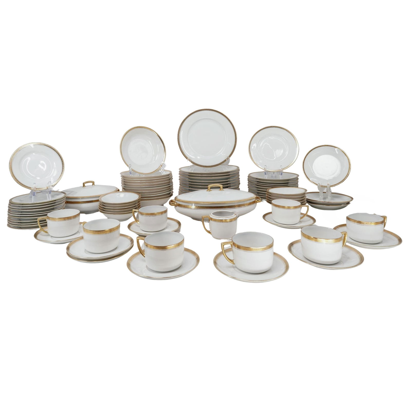 (79 pcs) Maria Theresia Altrehlau Carlsbad Gilt Porcelain Set (1 of 13)
