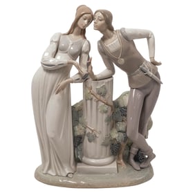 Lladro Romeo & Juliet Porcelain Figurine