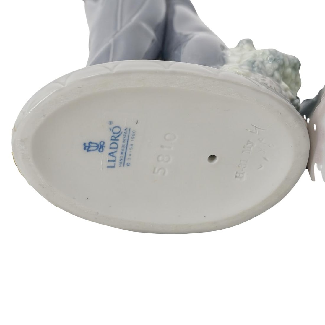 (3 pc) Lladro Porcelain Figurines - 8