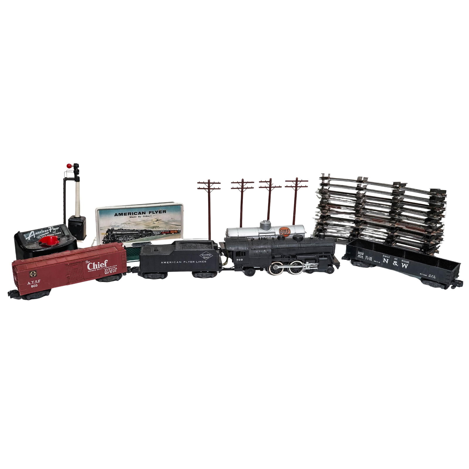 Vintage A.C. Gilbert "American Flyer" Steam Whistle Train Set (1 of 6)