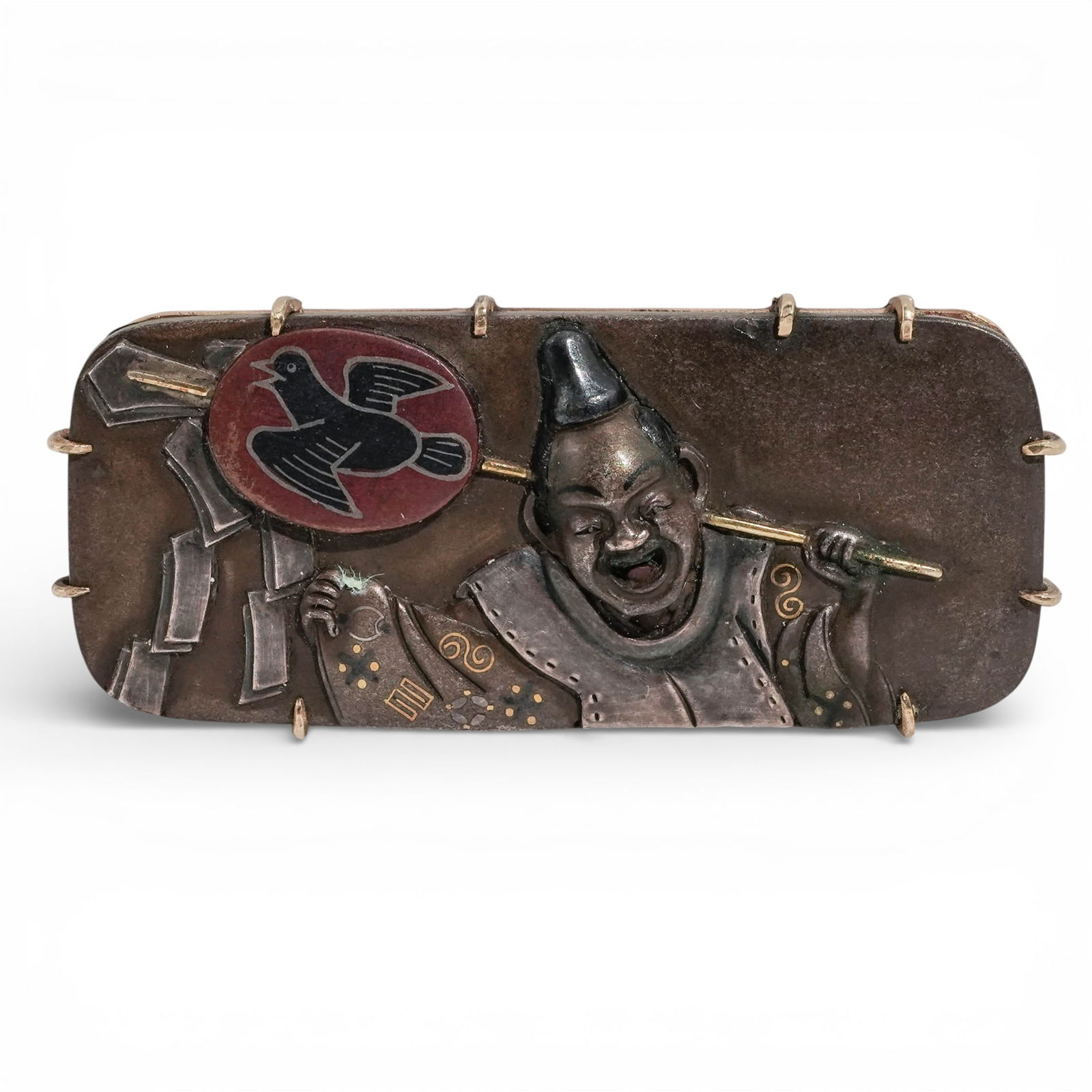 Japanese Meiji Period Shakudo and Gold Brooch: Japanese Meiji Period Shakudo and Gold Brooch1868-1912, JapaneseAntique Japanese Meiji era mixed metal shakudo brooch depicting a theatrical with a gold frame. Total weight: 22.6 g / 14.5 dwt.Provenan