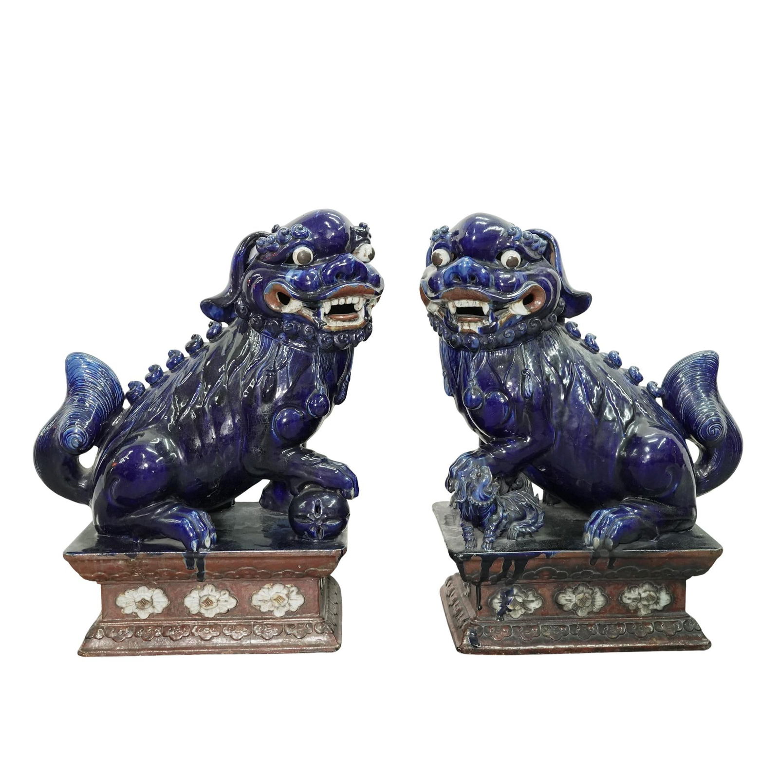 Pair of Large 19th Century Chinese Cobalt Glaze Foo Dogs (1 of 10)