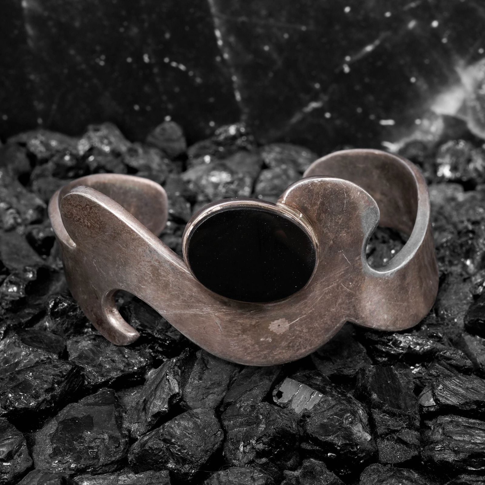 Vintage Mexican Sterling Silver & Onyx Cuff Bracelet (1 of 6)