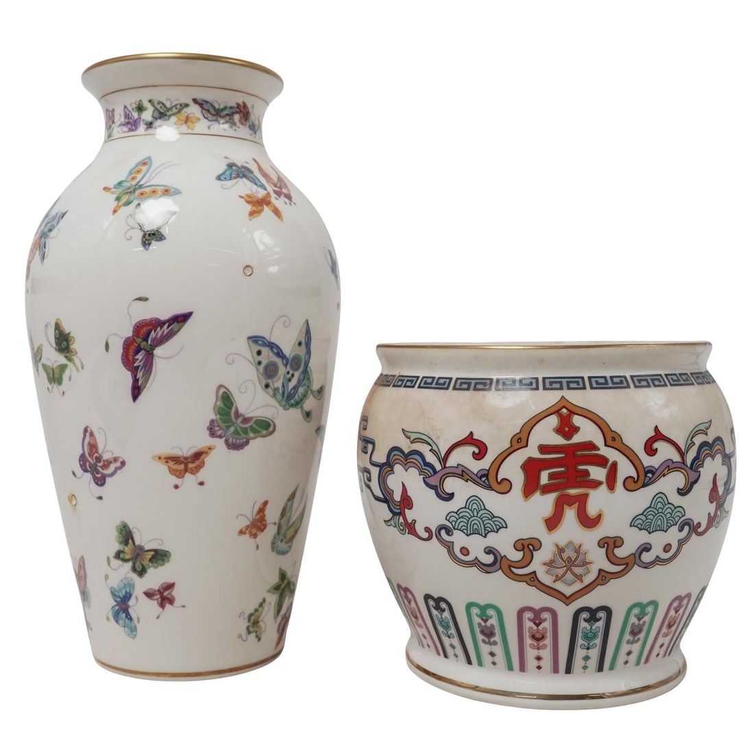 (2 Pc) Vintage Franklin Mint and Porcelain Vases (1 of 8)