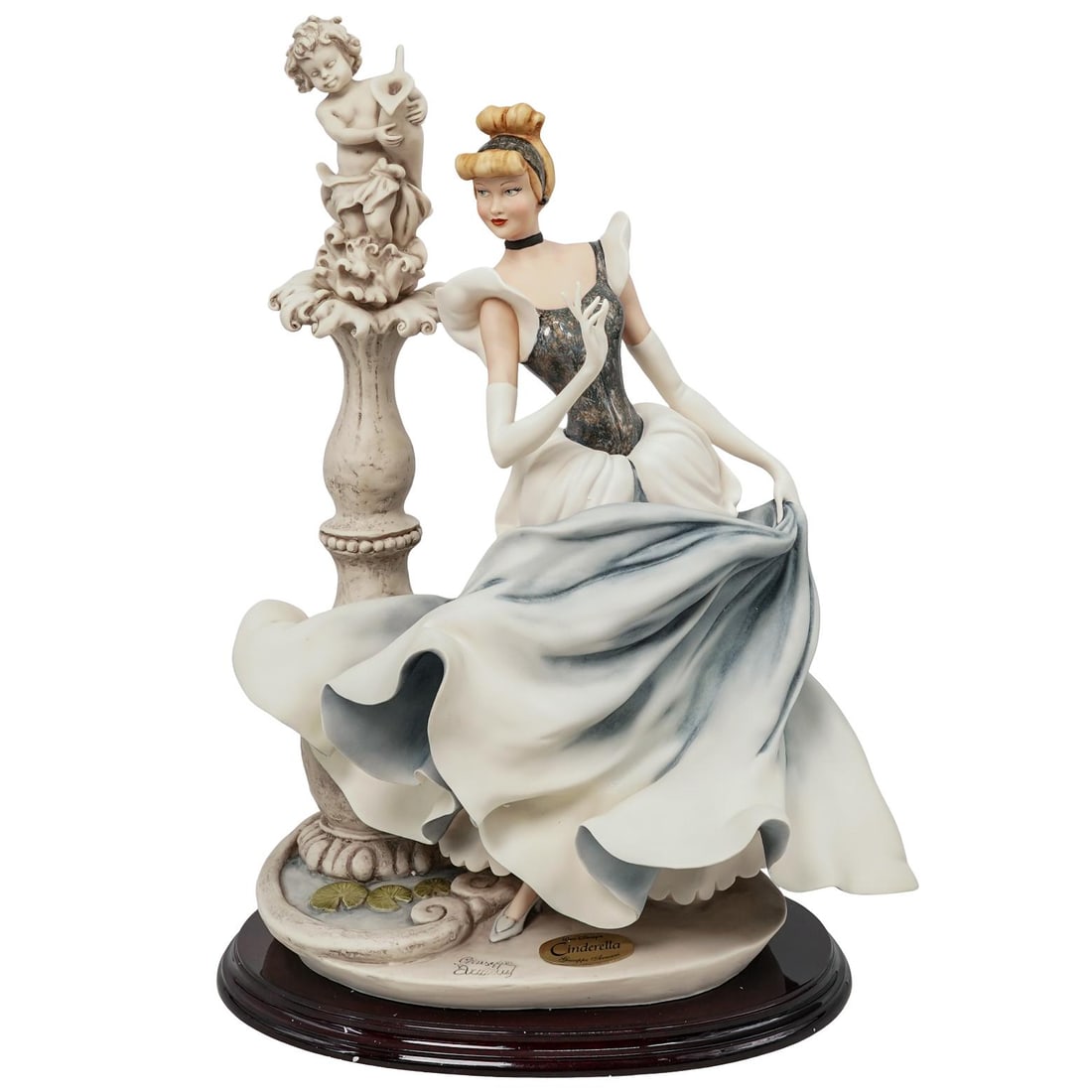 Large Florence Giuseppe Armani "Cinderella" Porcelain Figure (1 of 10)