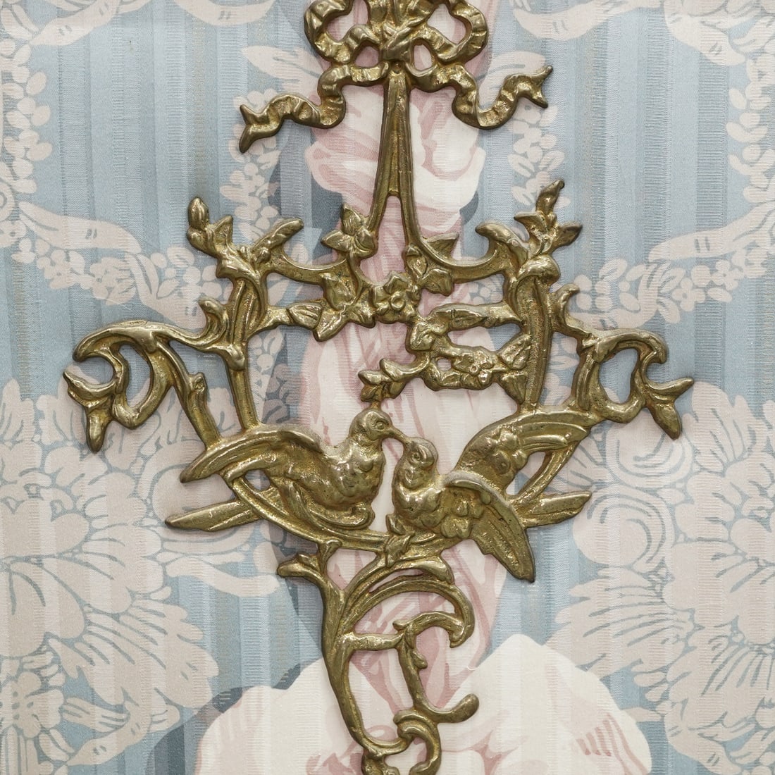 19th Cent. Rococo Ormolu Bronze Quilted Fireplace Screen - 3