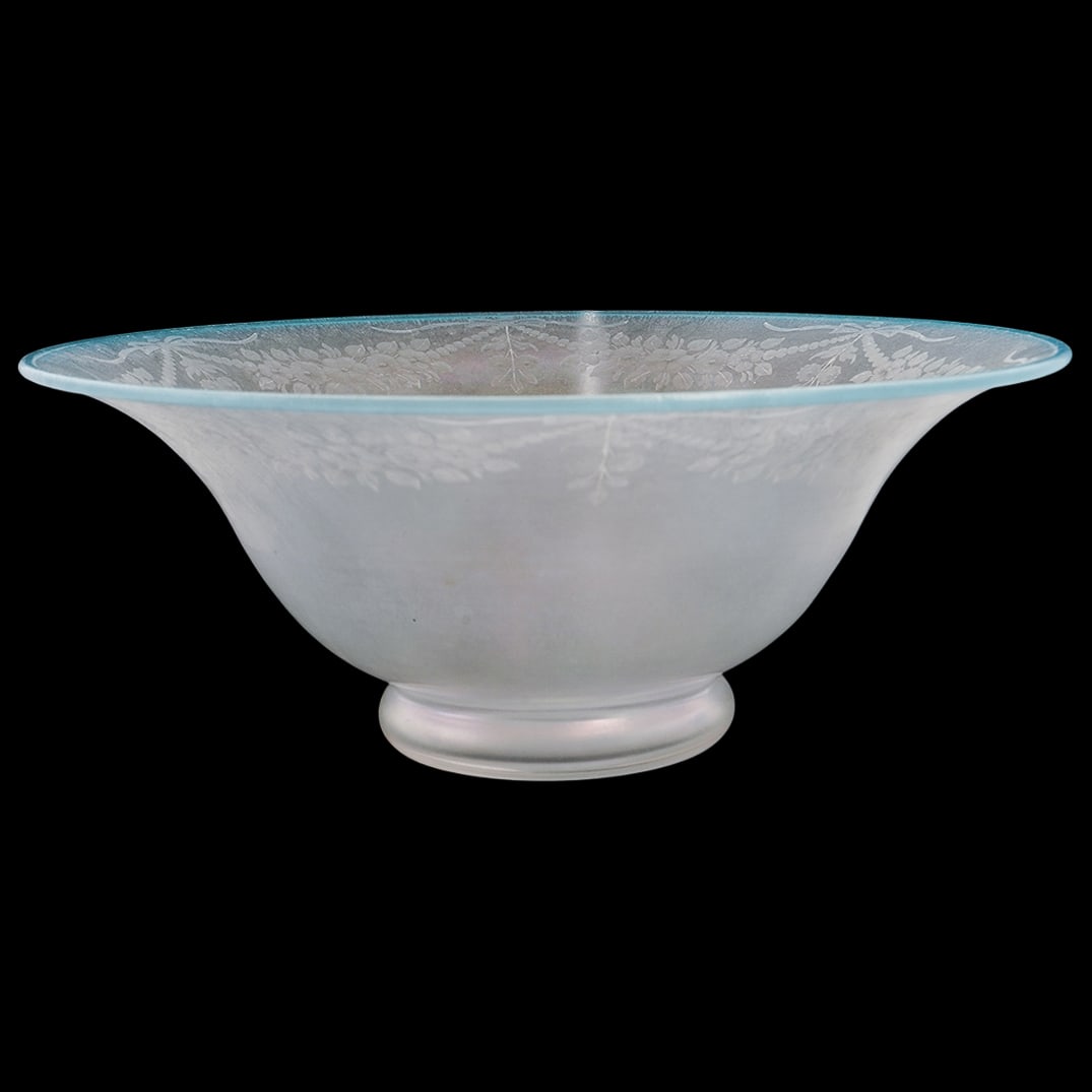 Steuben Iridescent "Cyprian" Etched Floral Bowl (1 of 6)