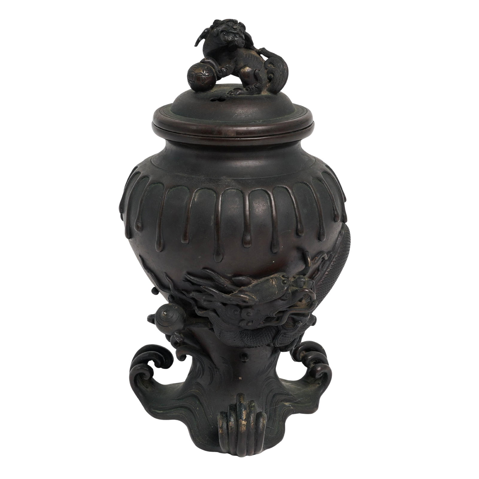 Antique Signed Japanese Meiji Period Bronze Censer: Antique Signed Japanese Meiji Period Bronze Censer Late 19th Century, Japan Japanese bronze tripod censer from the Meiji period, featuring a domed pierced cover surmounted by a shishi finial holding a