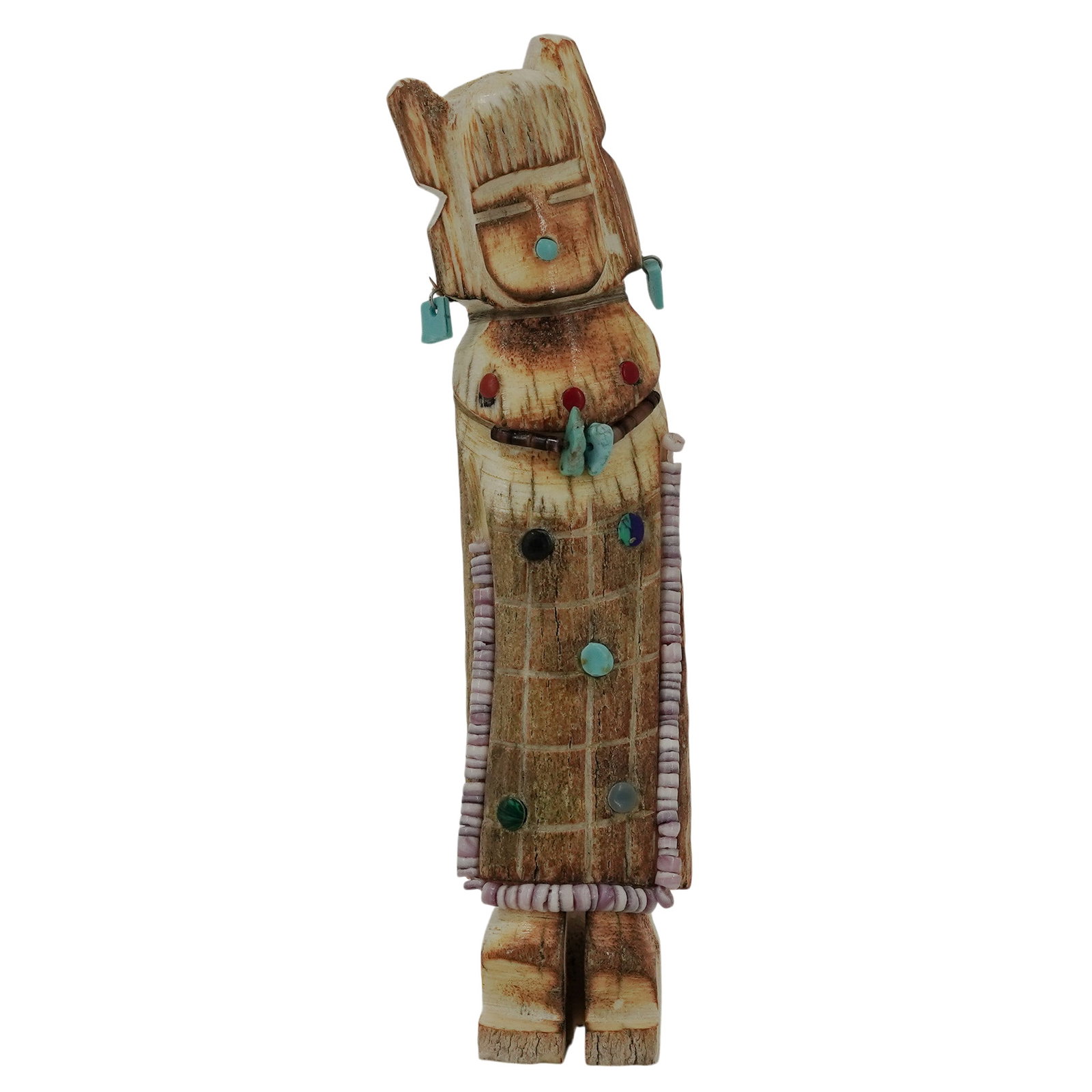 Stacey Turpen Zuni Carved Antler Fetish: Stacey Turpen Zuni Carved Antler Fetish Late 20th - Early 21st Cent, USA Stacey Turpen Zuni carved antler fetish depicting a female figure with finely carved details and smooth polished finish.