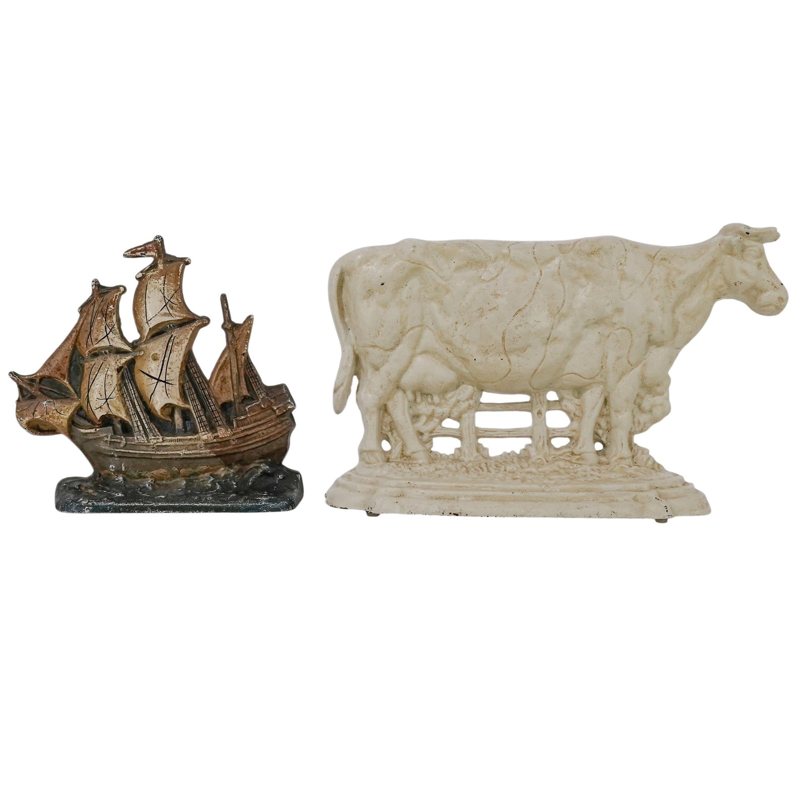 (2 pc) White Cast Iron Cow Doorstop & "Mayflower" Doorstops (1 of 7)