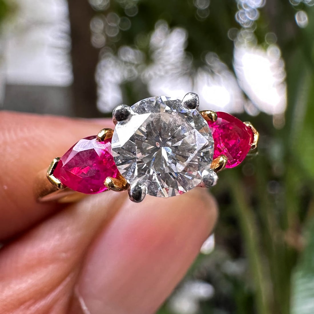 18k Gold Platinum Diamond & Ruby Ring - 2