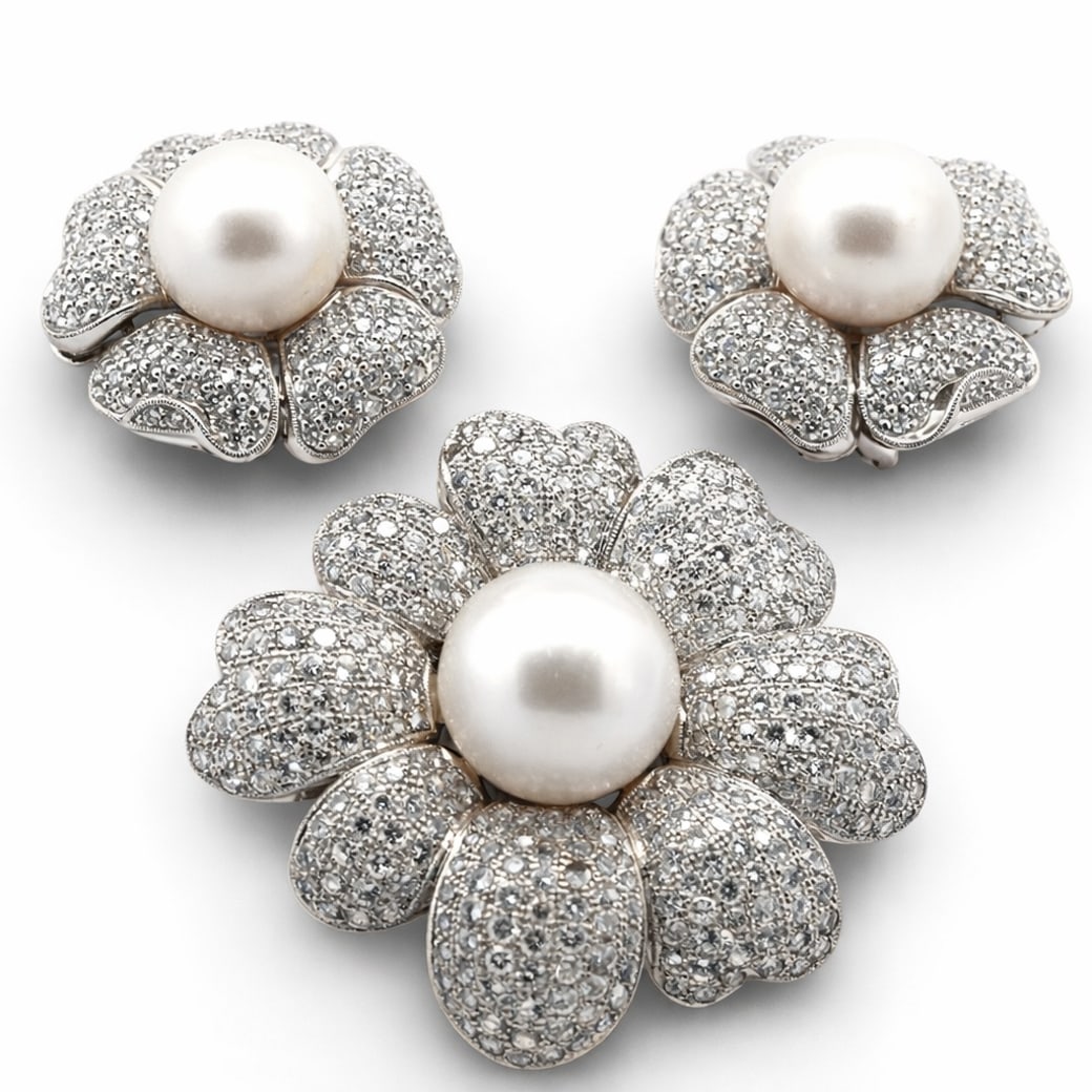 (3 pcs) 18k Gold Diamond & Pearl Flower Earring & Brooch (1 of 8)