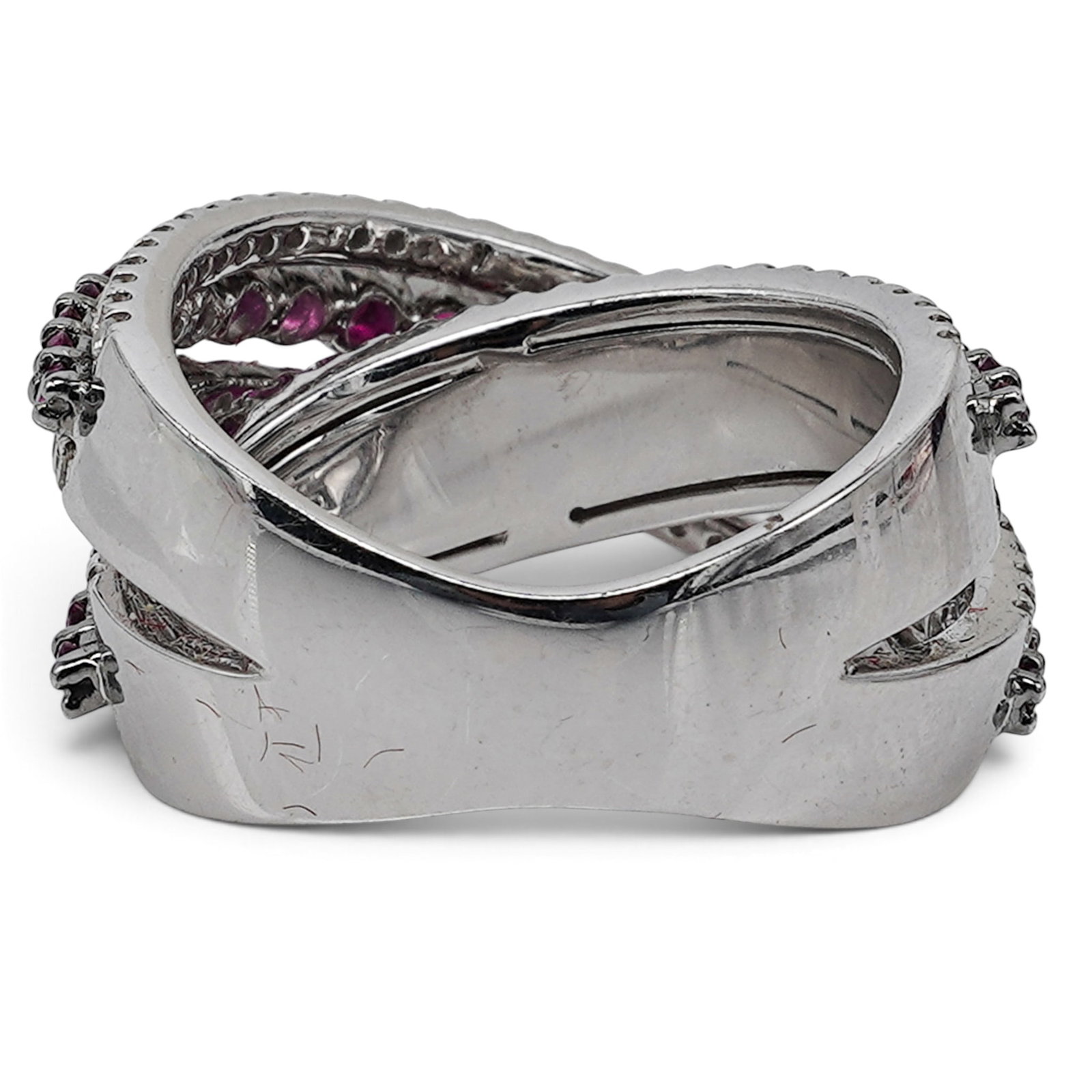 18k Gold Ruby & Diamond Crossover Ring - 6