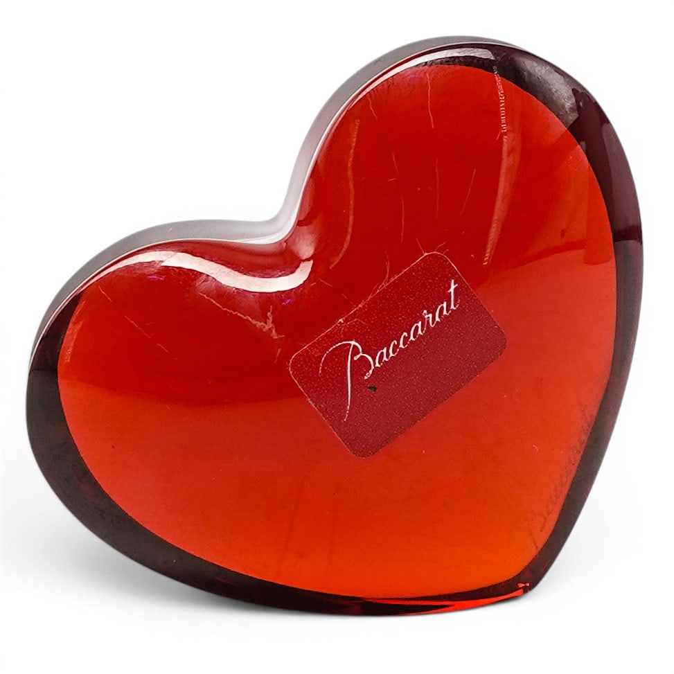 Baccarat Ruby Red Heart Crystal Paperweight (1 of 7)