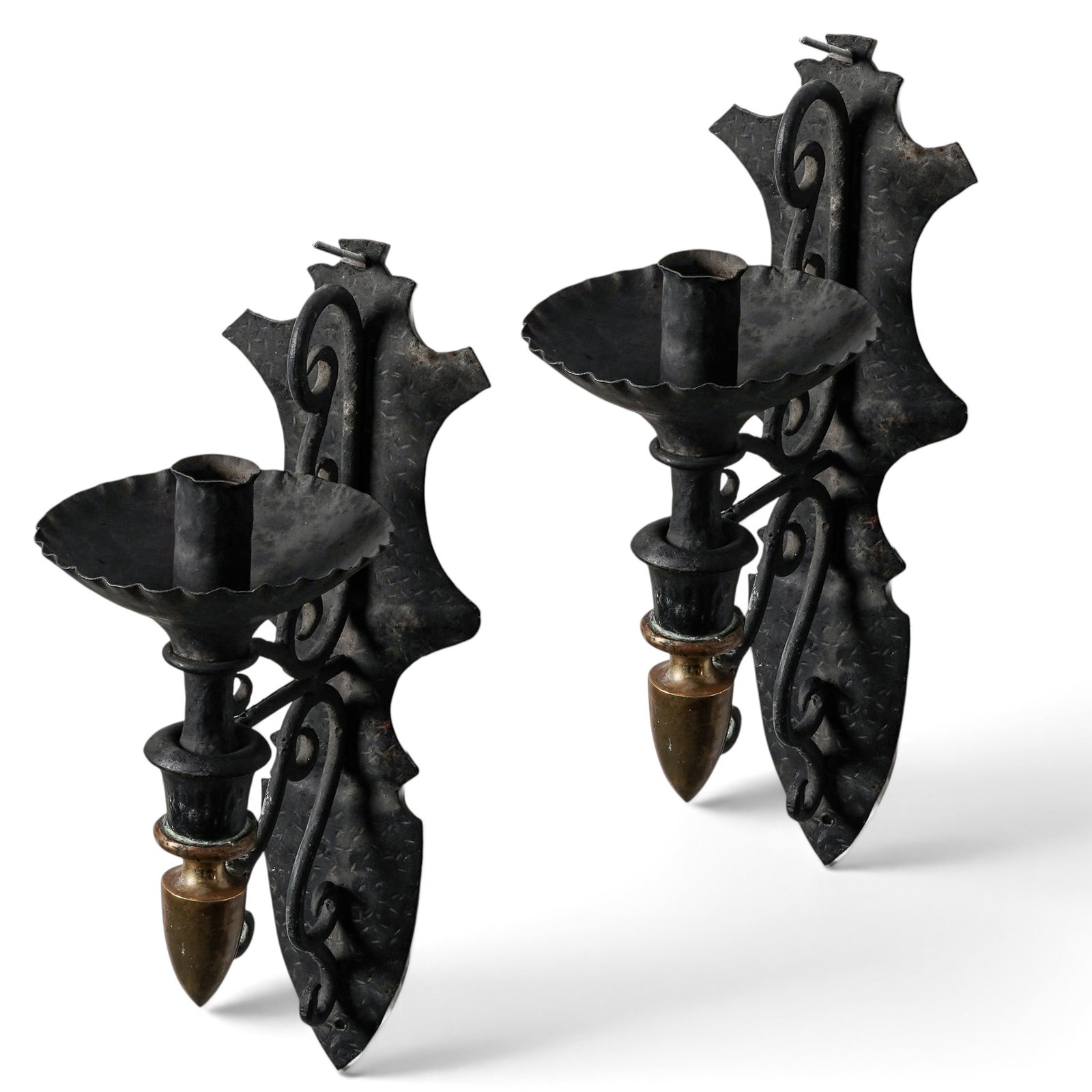 Pair Of Medieval Revival Wrought Iron & Bronze Wall Sconces (1 of 7)