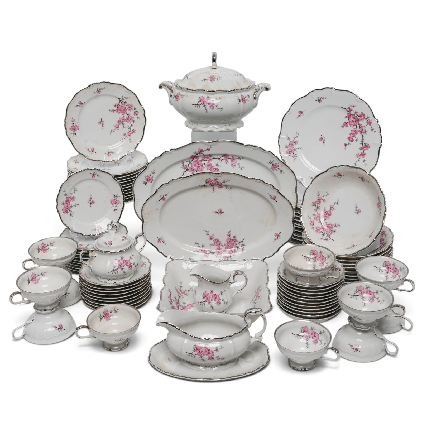 (82 pc) Edelstein Maria-Theresia Porcelain Dinner Set (1 of 14)