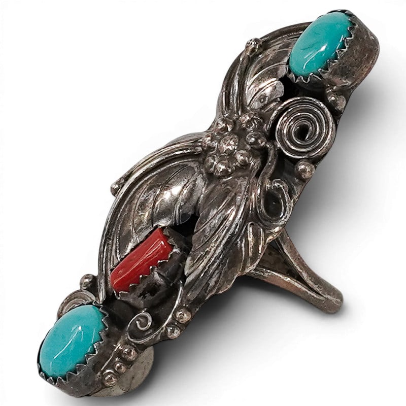 Vintage Navajo Sterling Silver Turquoise & Coral Leaf Motif Ring: Vintage Navajo Sterling Silver Turquoise & Coral Leaf Motif Ring 1970-1980s, USA Vintage Navajo sterling silver ring featuring two turquoise cabochons and a central coral accent set within an elongate