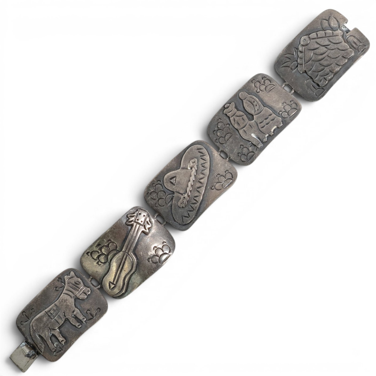 Vintage Victor Mendez Mexican Sterling Silver Panel Bracelet: Vintage Victor Mendez Mexican Sterling Silver Panel Bracelet 1970-1980s, USA Vintage sterling silver panel bracelet by noted Taxco silversmith Victor Mendez. The bracelet is composed of articulated re
