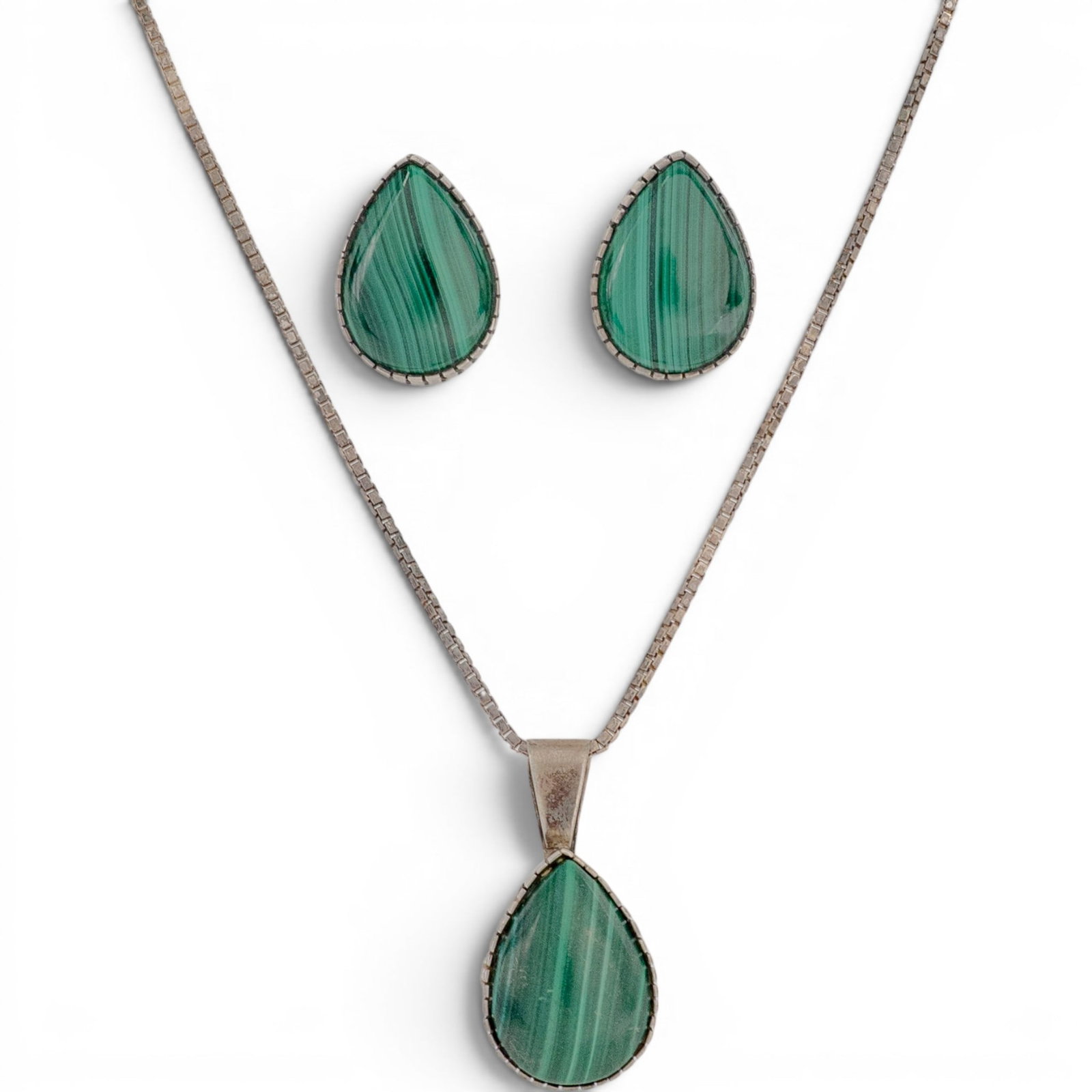 Vintage First American Traders Sterling Silver & Malachite Jewelry Set: Vintage First American Traders Sterling Silver & Malachite Jewelry Set 1970-1980s, USA Matching sterling silver jewelry set by First American Traders, comprising of a pendant necklace and pair of earr