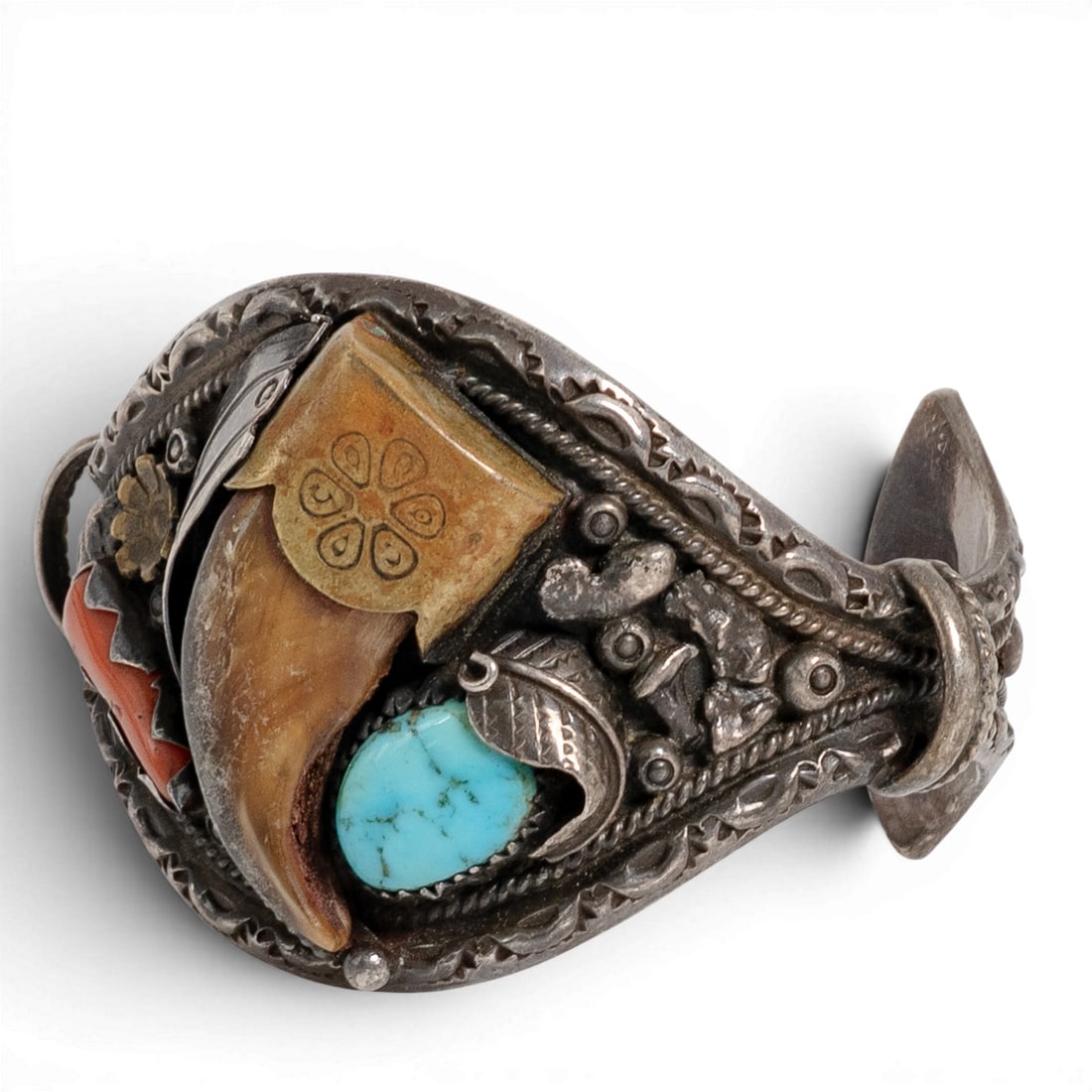 Vintage Navajo Sterling Silver Bear Claw Turquoise & Coral Cuff Bracelet: Vintage Navajo Sterling Silver Bear Claw Turquoise & Coral Cuff Bracelet 1970-1980s, USA Vintage Navajo sterling silver cuff bracelet featuring a natural bear claw centerpiece accented by a bezel-set 