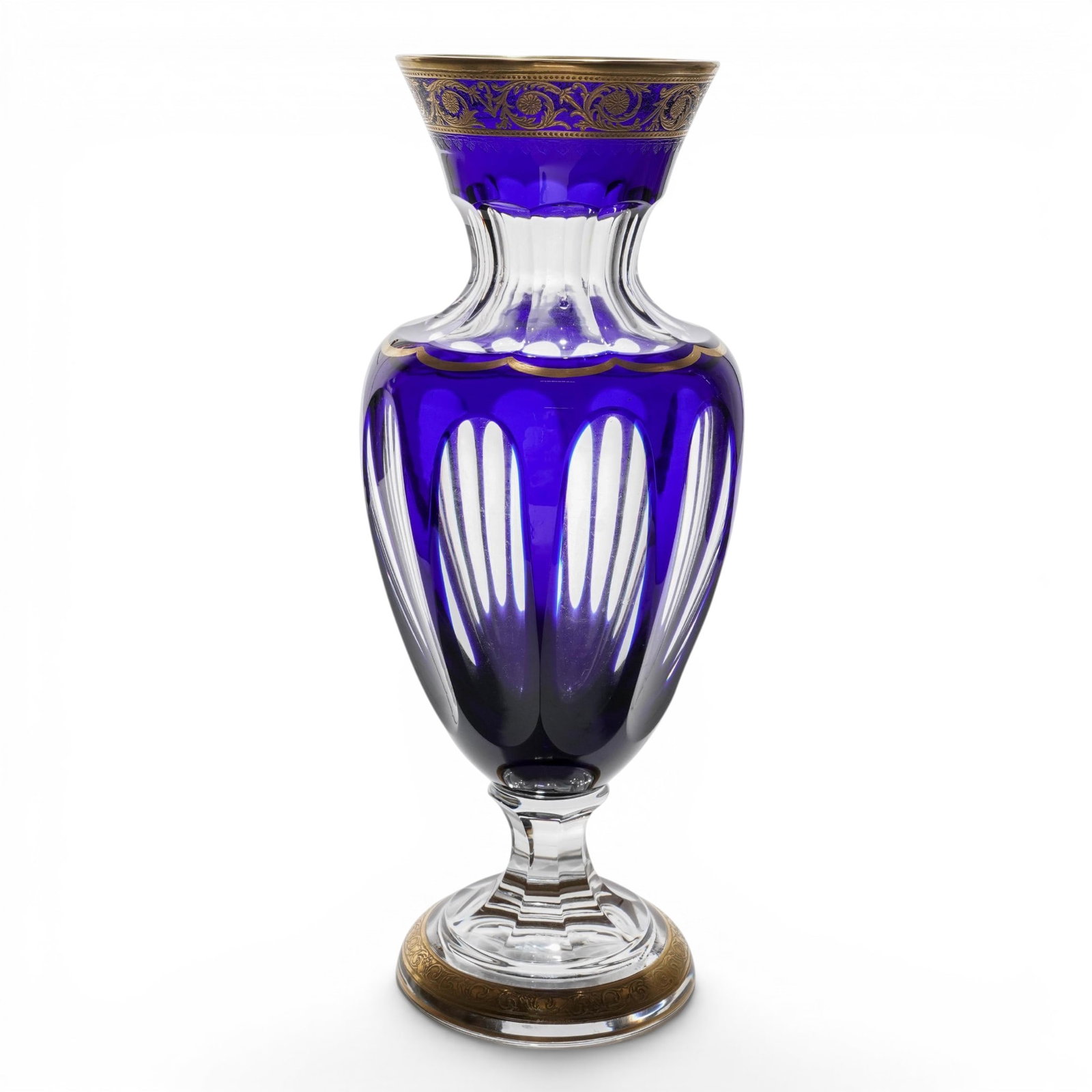 Saint-Louis "Thistle" Cobalt Blue & Gilt Crystal Vase: Saint-Louis "Thistle" Cobalt Blue & Gilt Crystal Vase c. 1950s-1990s, French The Saint-Louis "Thistle" Cobalt & Clear Crystal Vase is one of the most prestigious, iconic creations by Europe's oldest c