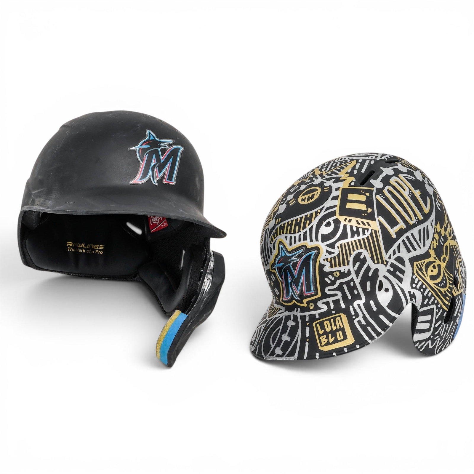 (2 pc) Marlins Worn Lola Blu & Mach Pro Designed Helmets (1 of 17)