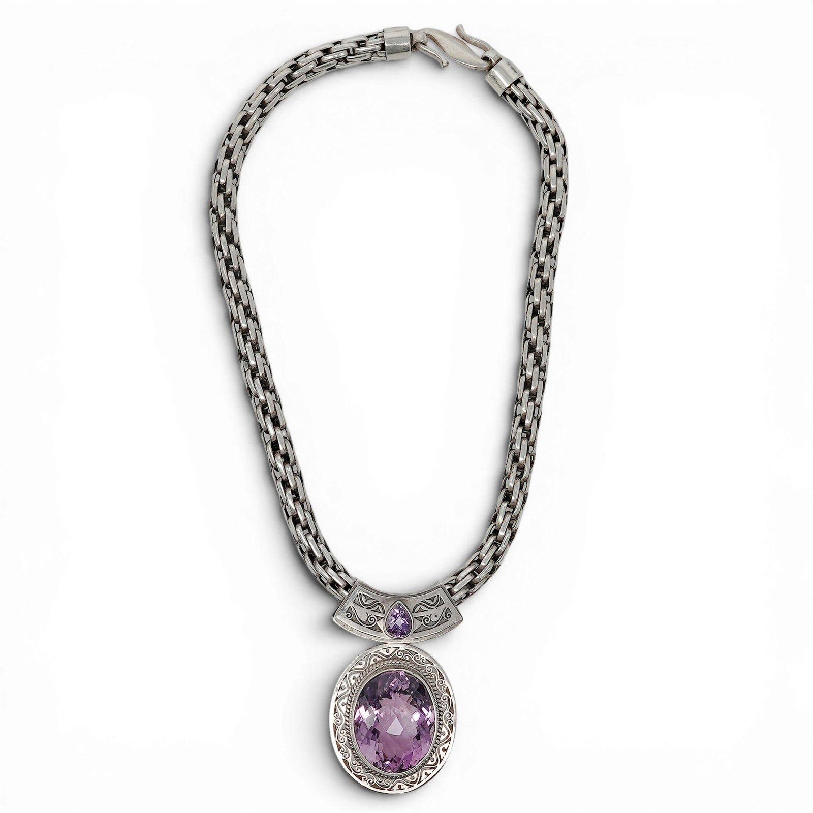 Vintage Sterling Silver & Amethyst Necklace (1 of 7)